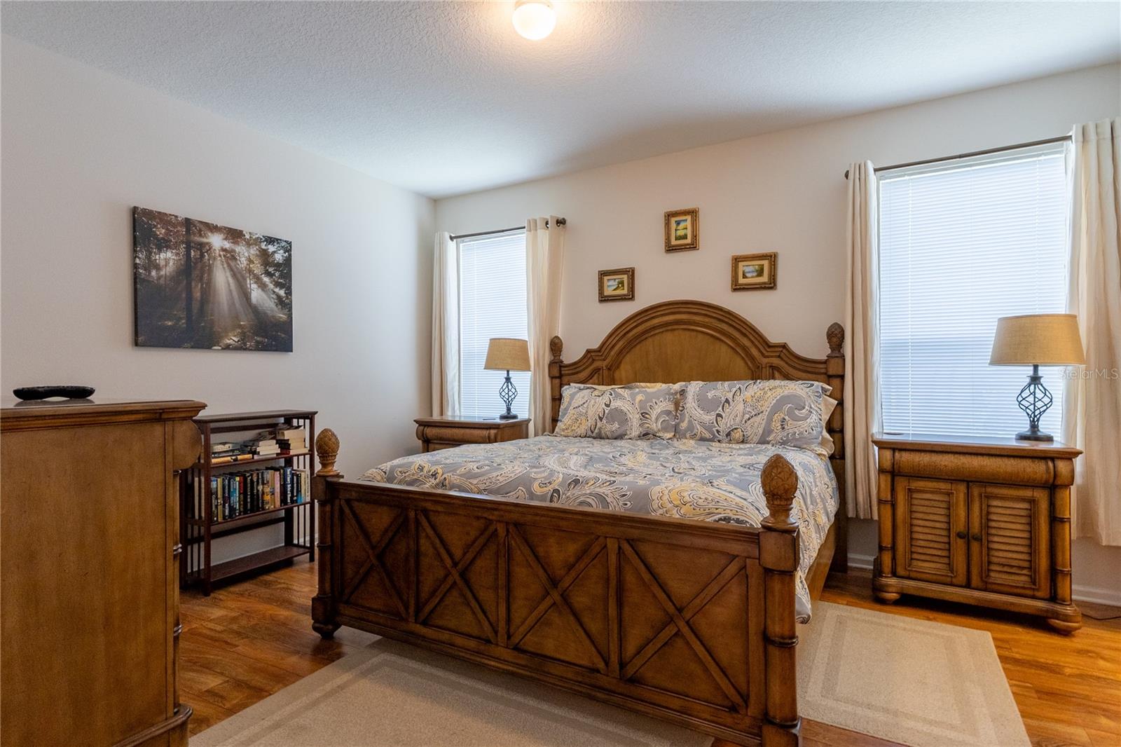 Image 17 of 47 For 8204 Fan Palm Way