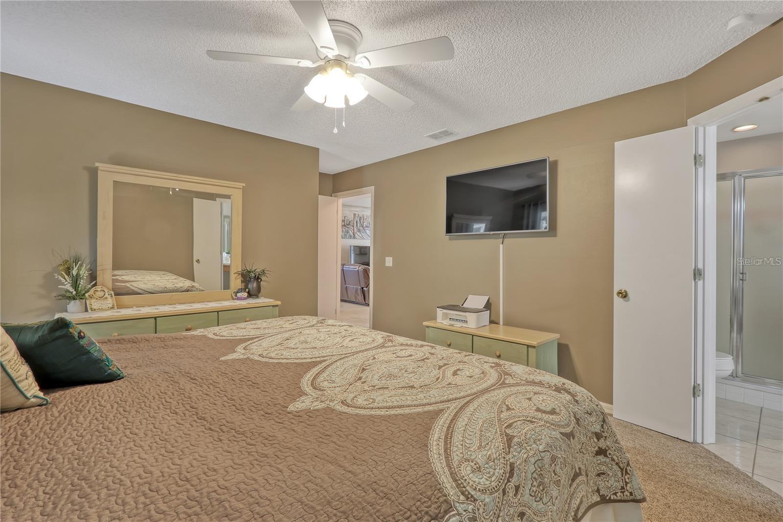 Image 13 of 30 For 723 Allison Avenue