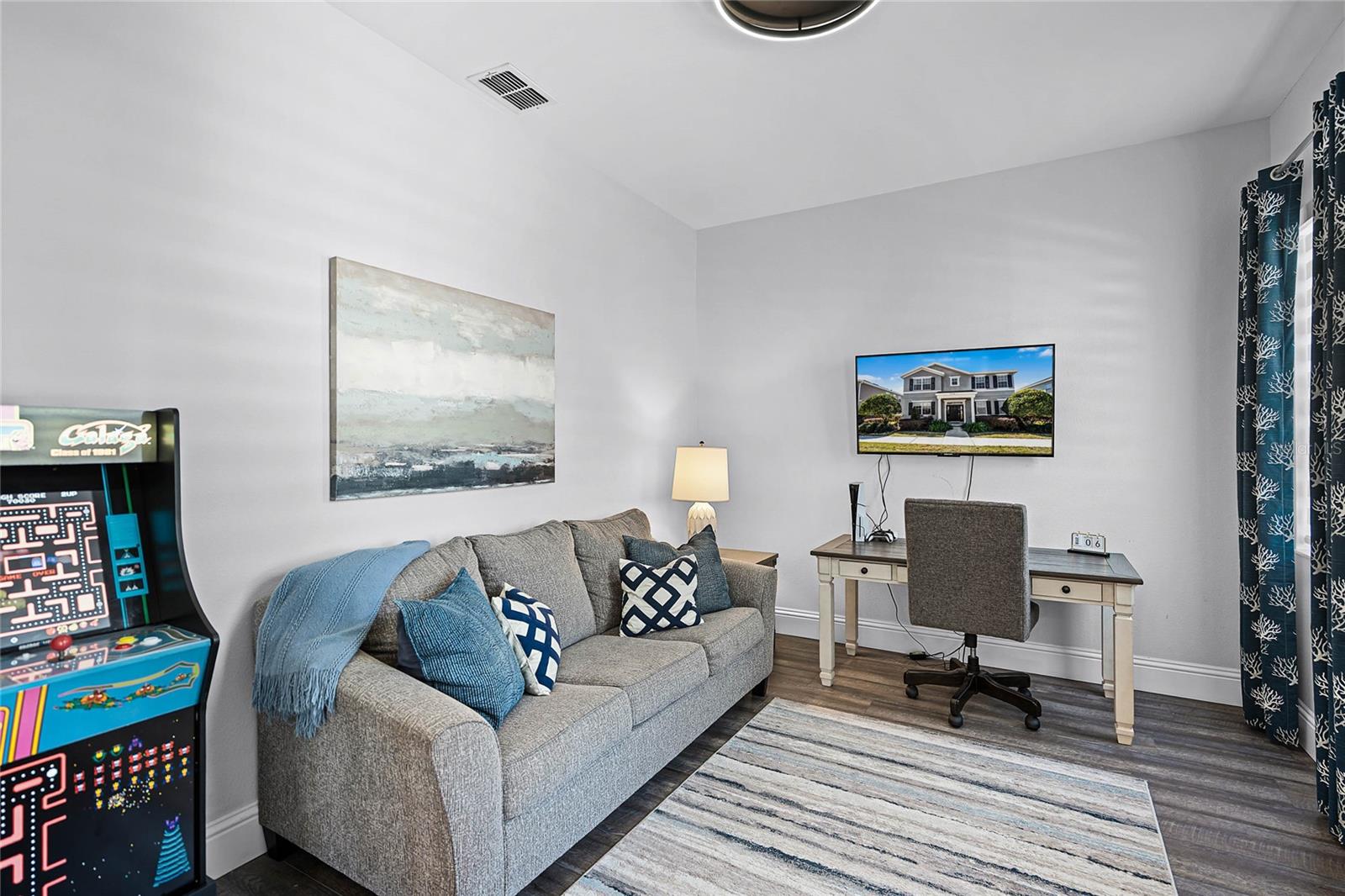 Image 11 of 42 For 7412 Soiree Way