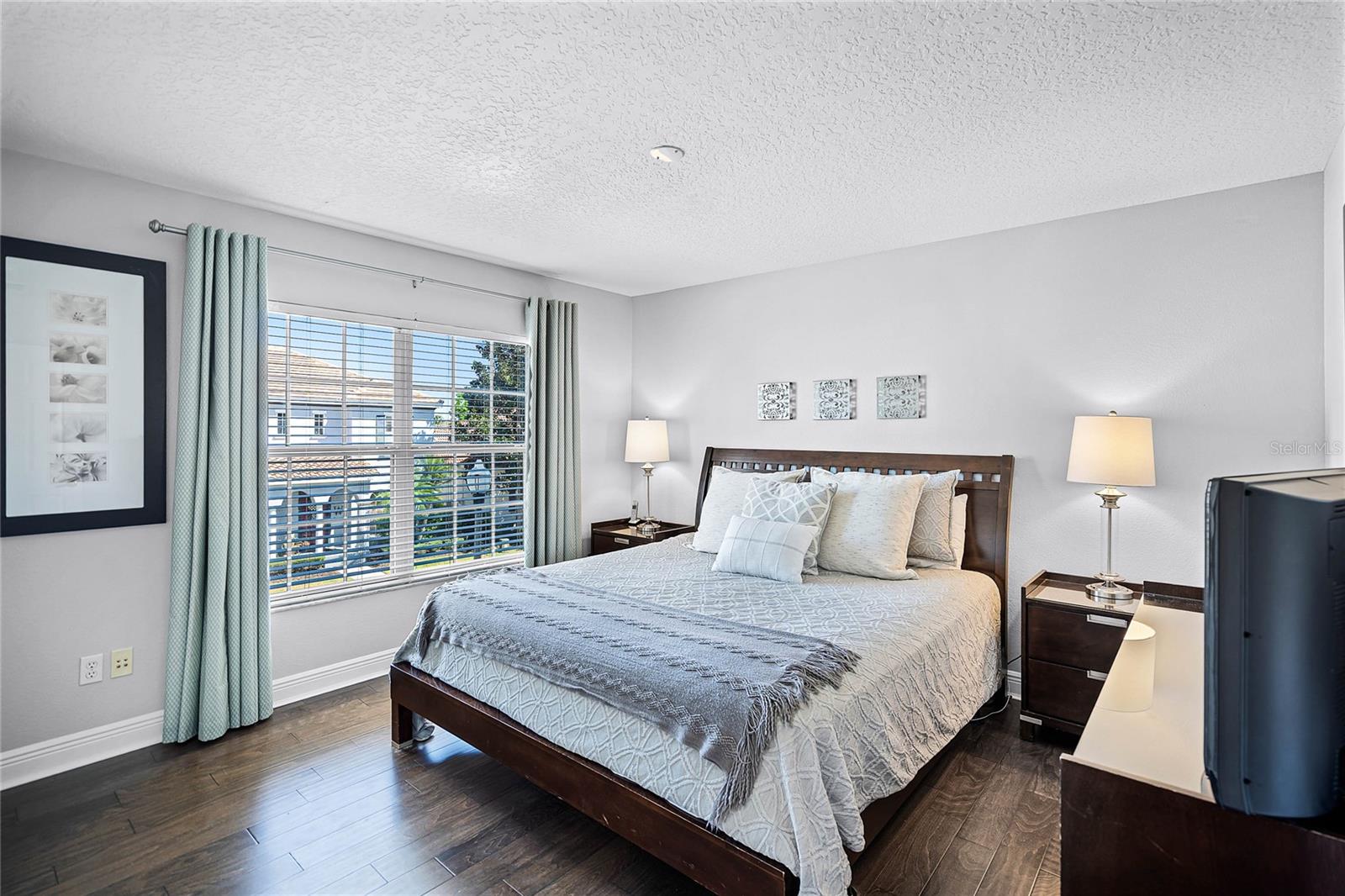 Image 21 of 42 For 7412 Soiree Way
