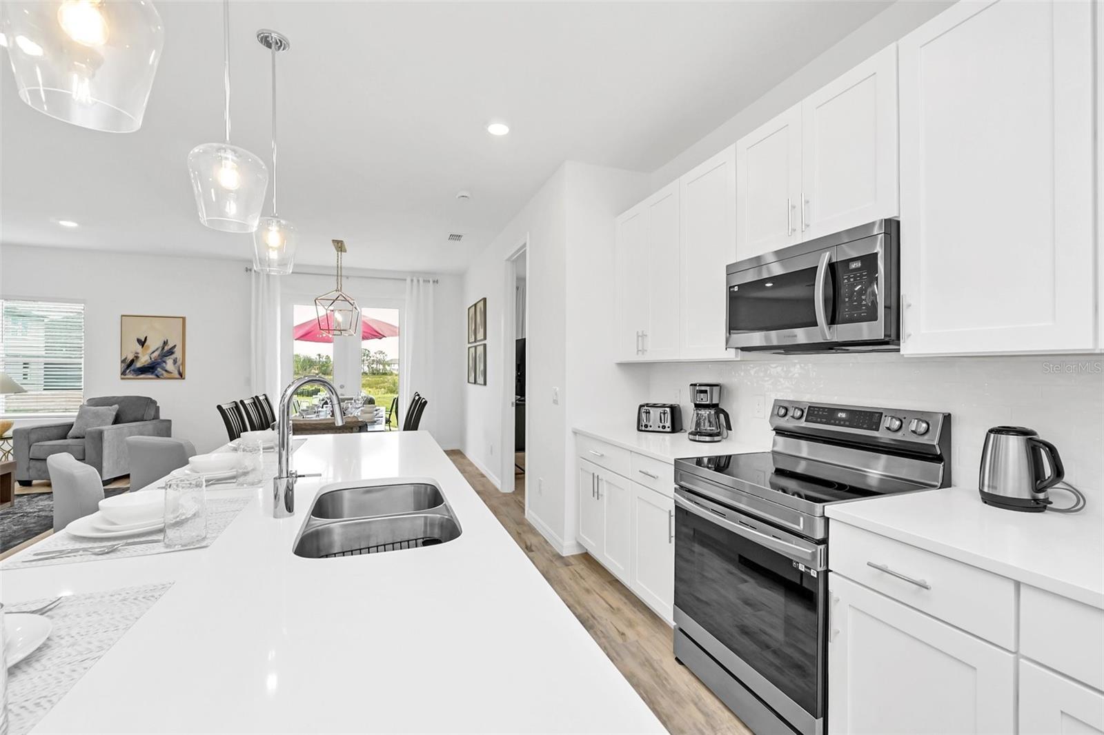 Image 10 of 44 For 2039 Derwent Drive