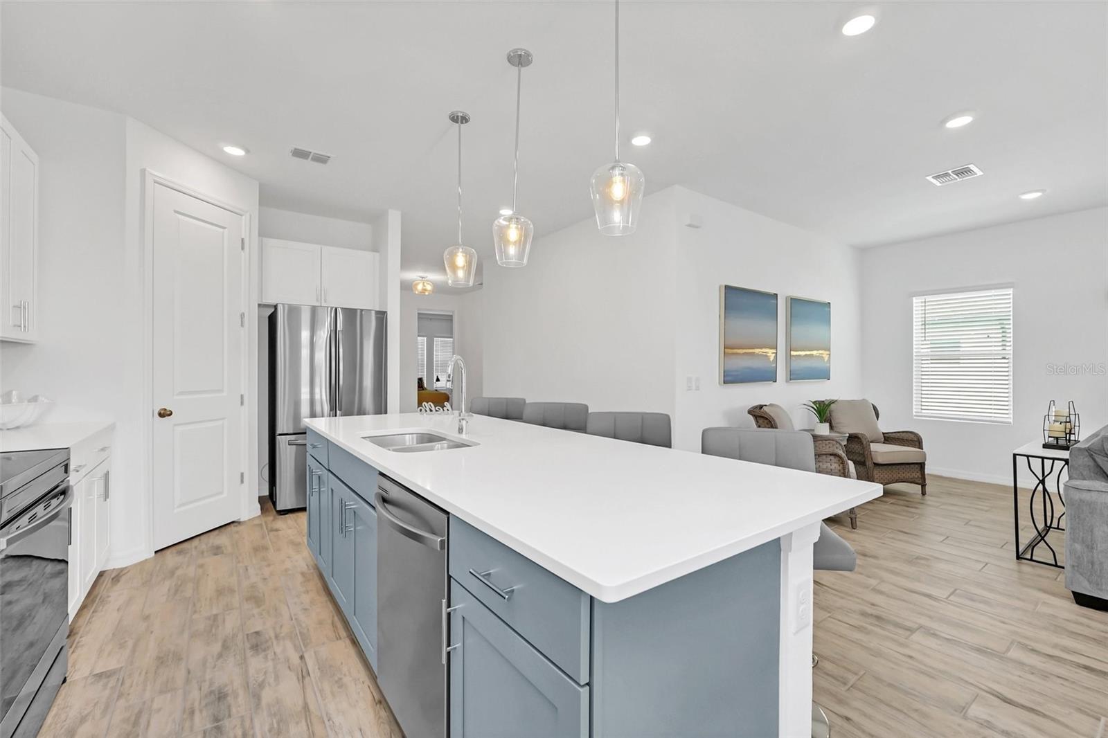 Image 6 of 44 For 2039 Derwent Drive