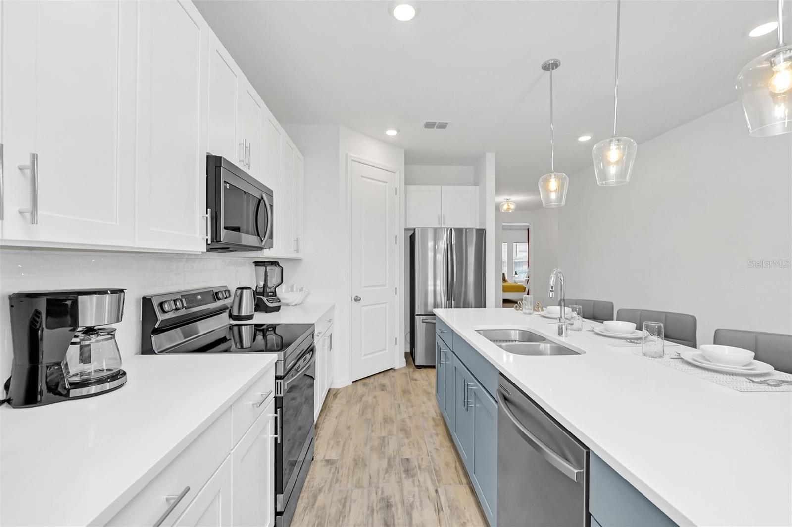 Image 8 of 44 For 2039 Derwent Drive