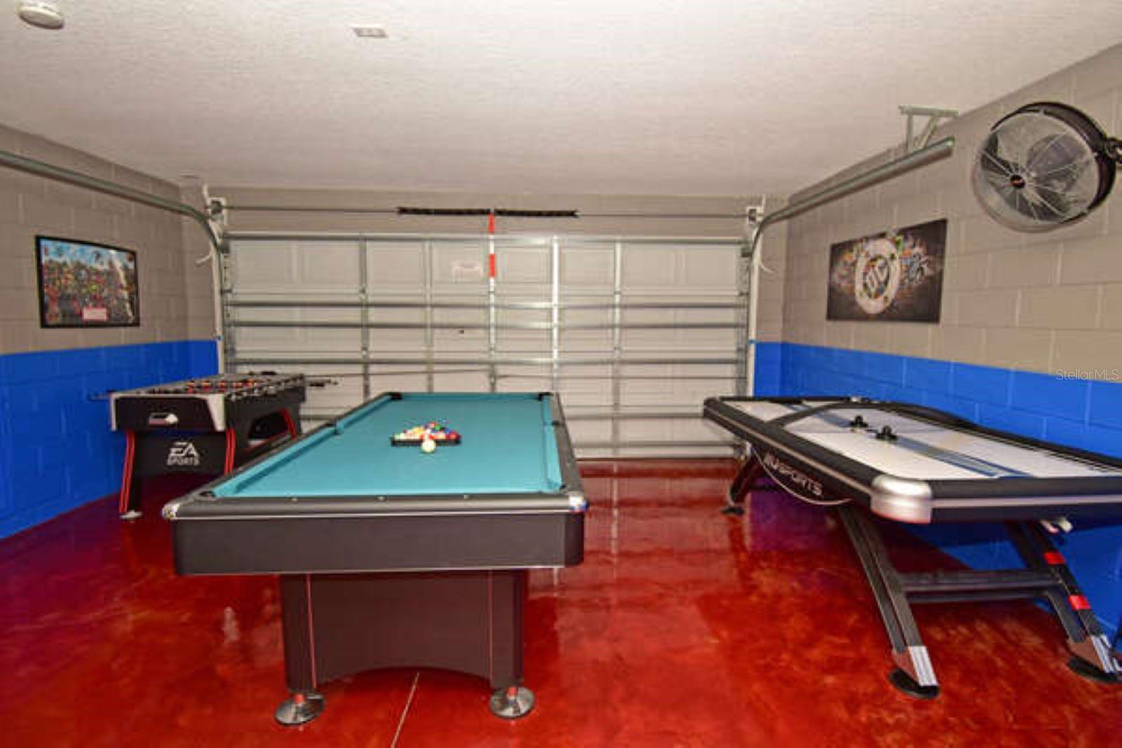 Image 22 of 43 For 215 Cordova Avenue