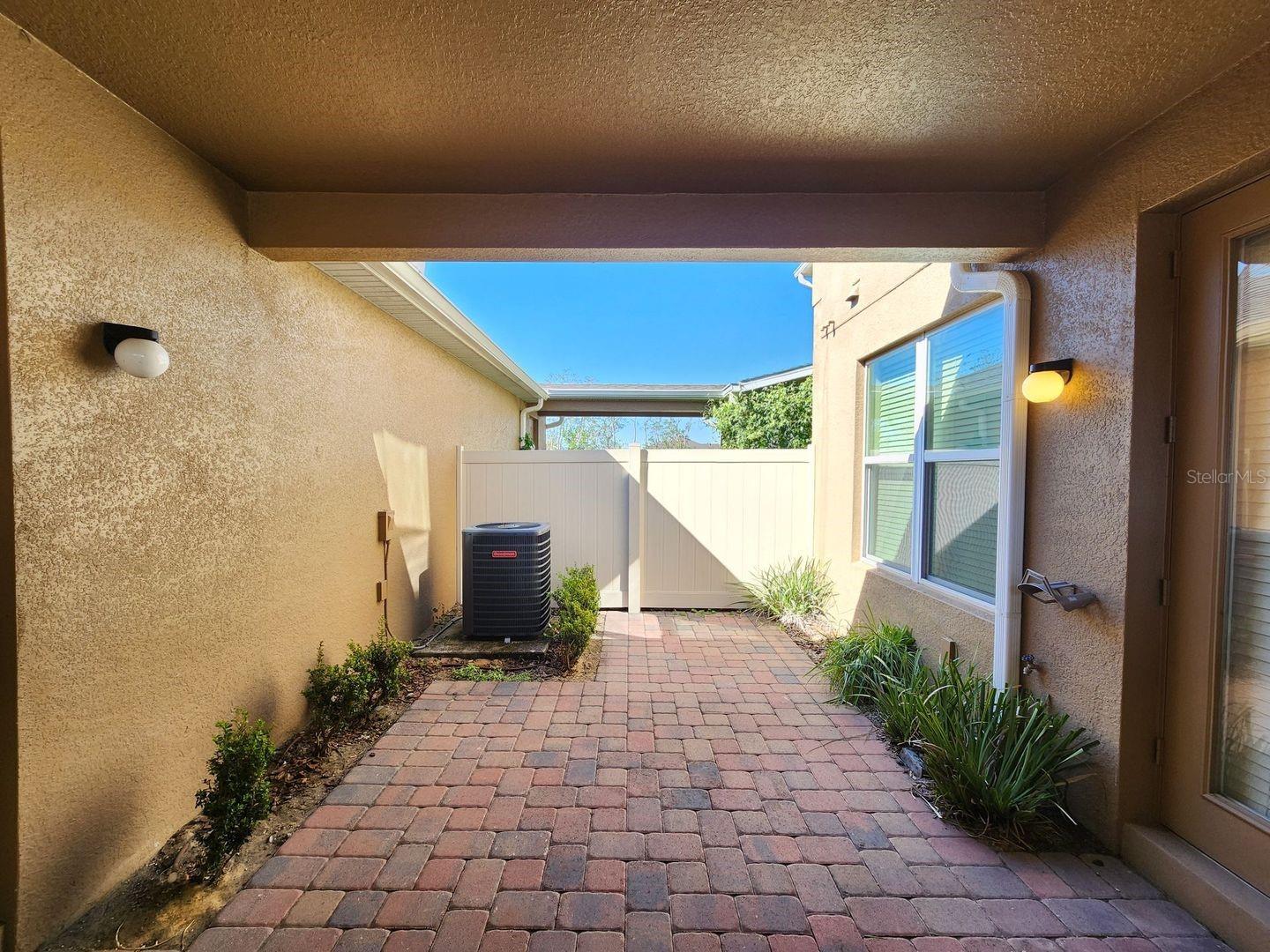 Image 30 of 42 For 15222 Murcott Blossom Boulevard
