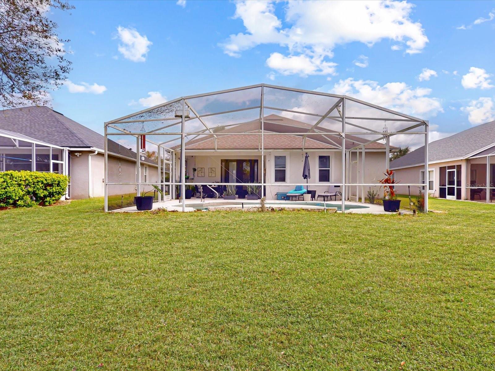 Image 24 of 30 For 1718 Golfview Drive