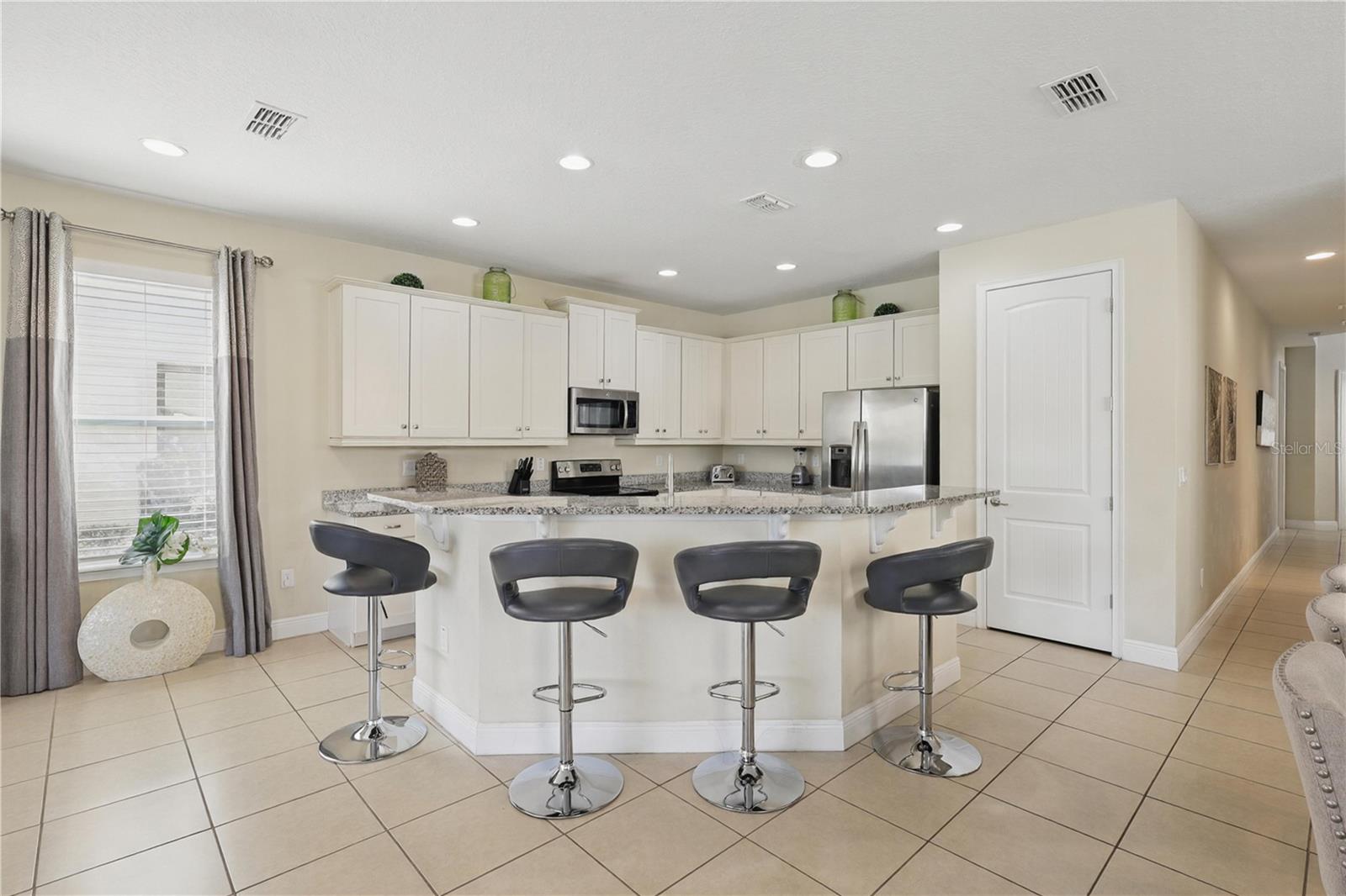Image 10 of 54 For 785 Desert Mountain Court