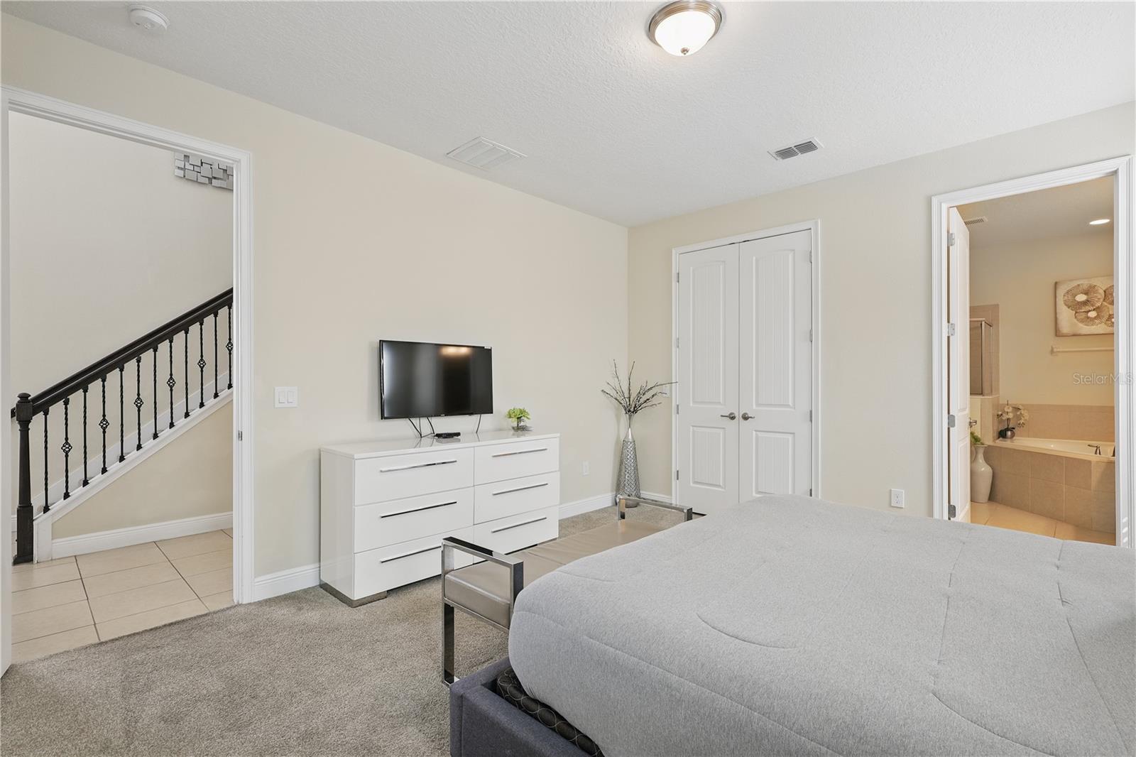 Image 17 of 54 For 785 Desert Mountain Court