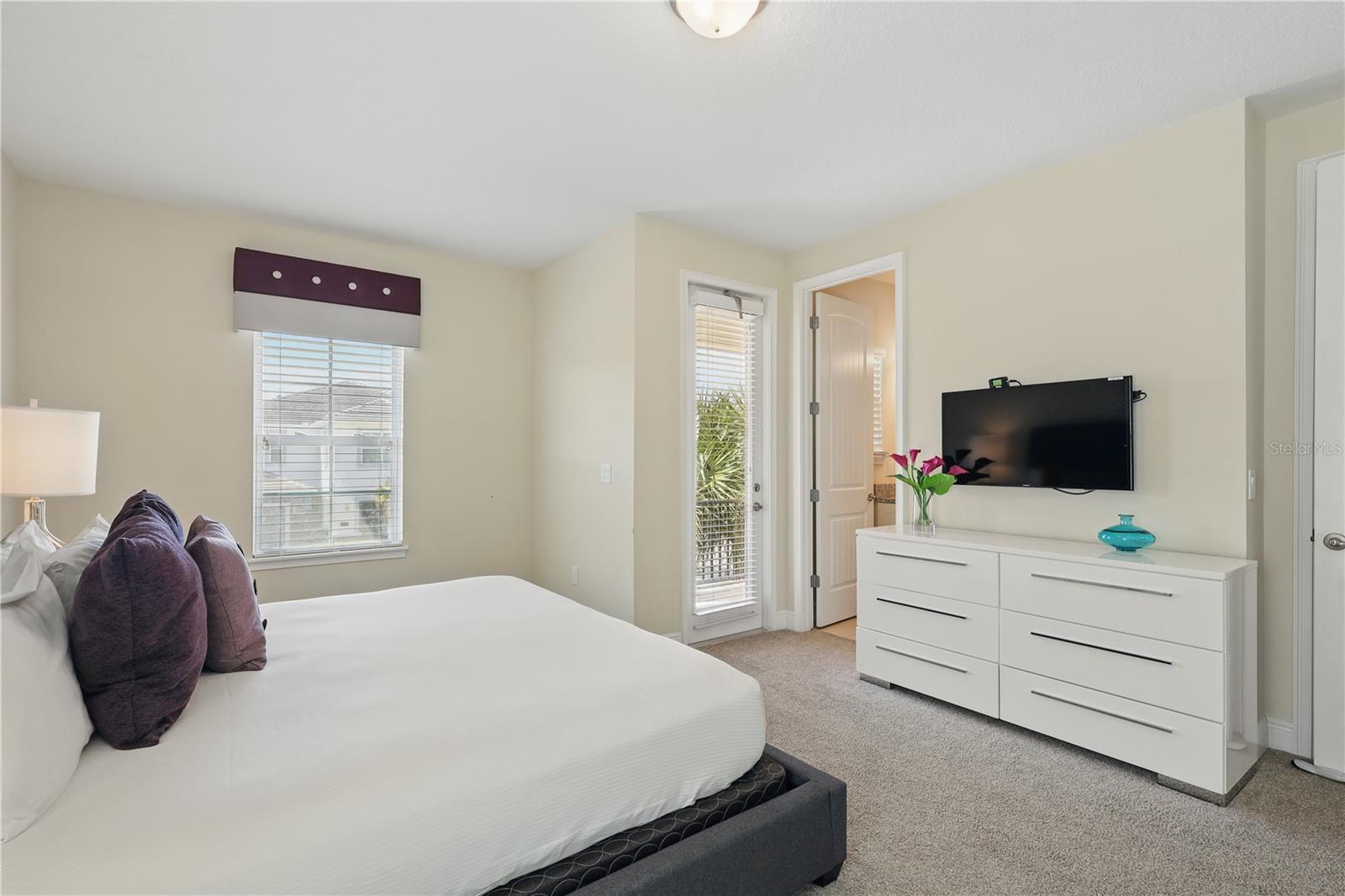 Image 35 of 54 For 785 Desert Mountain Court
