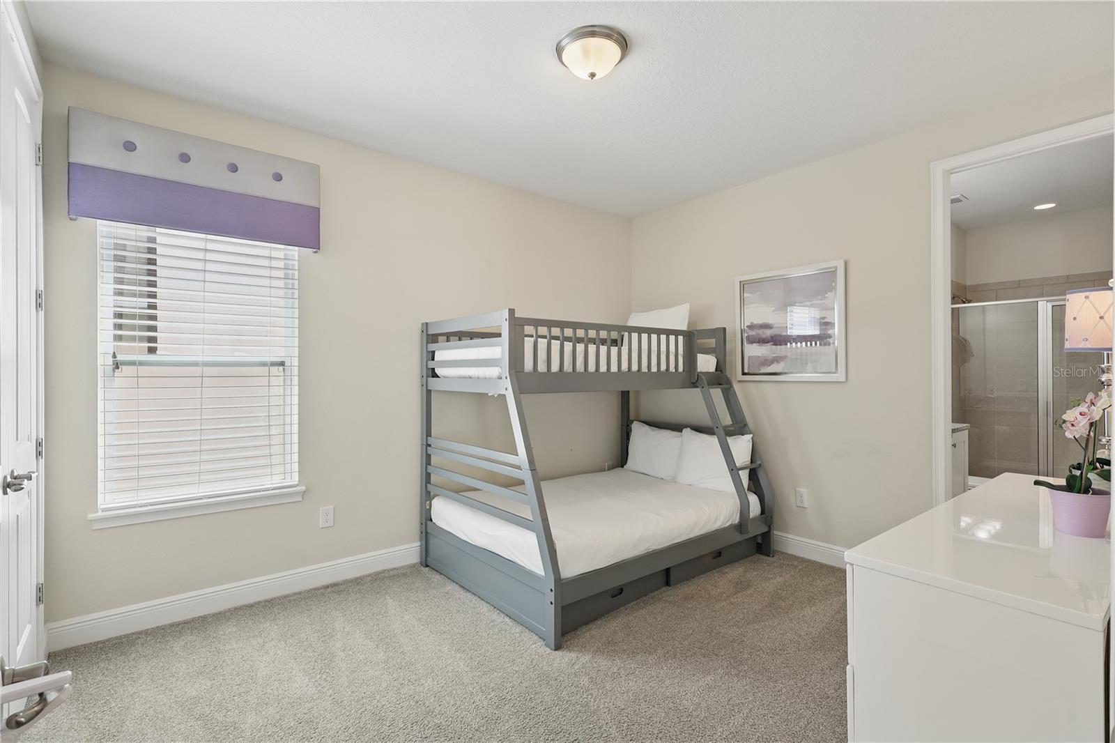 Image 42 of 54 For 785 Desert Mountain Court