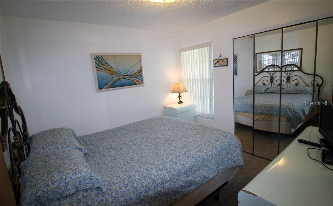Image 12 of 18 For 5004 Laguna Bay Circle 54