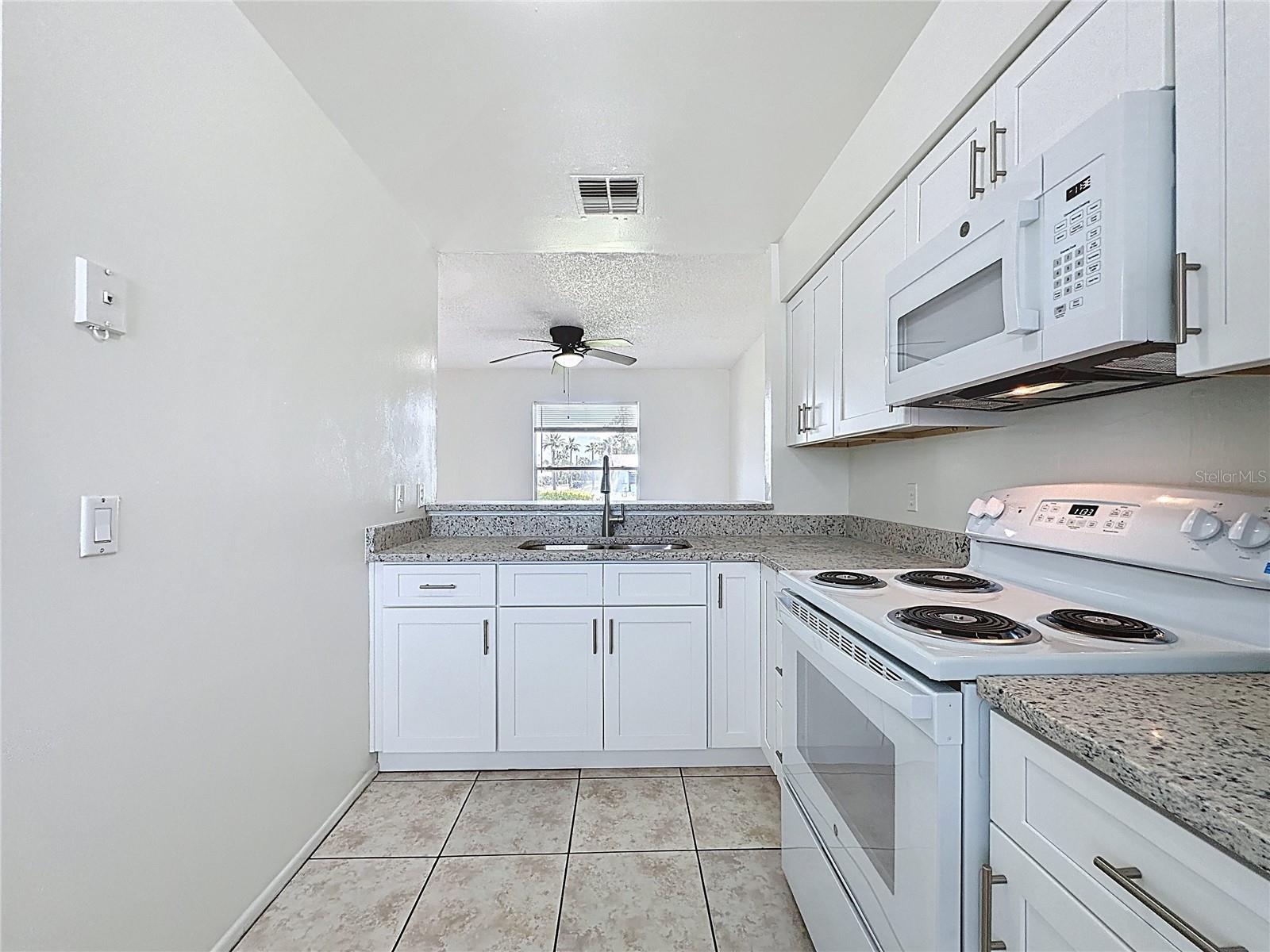 Image 13 of 31 For 3135 Hempstead Avenue