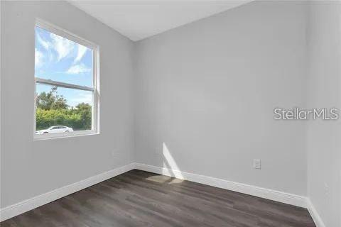 Image 12 of 13 For 9243 Canna Street