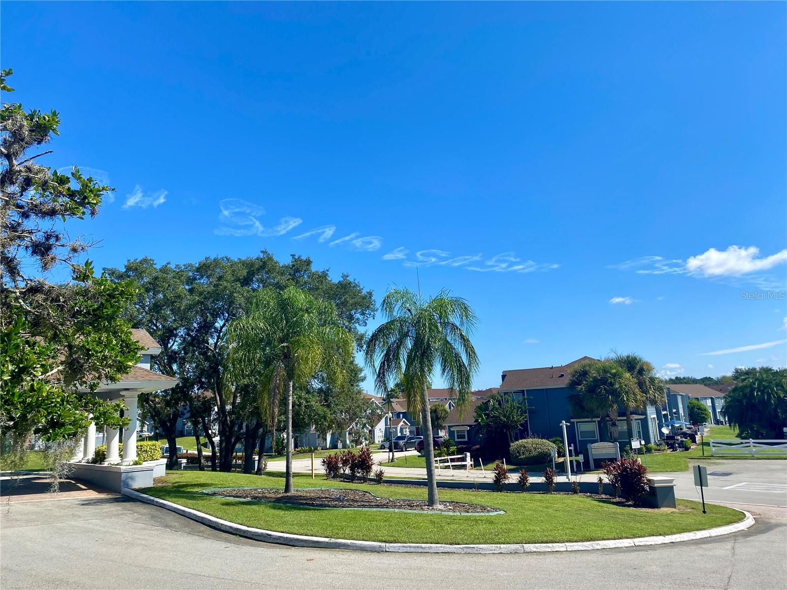 Image 16 of 22 For 873.0 Caribbean Drive A