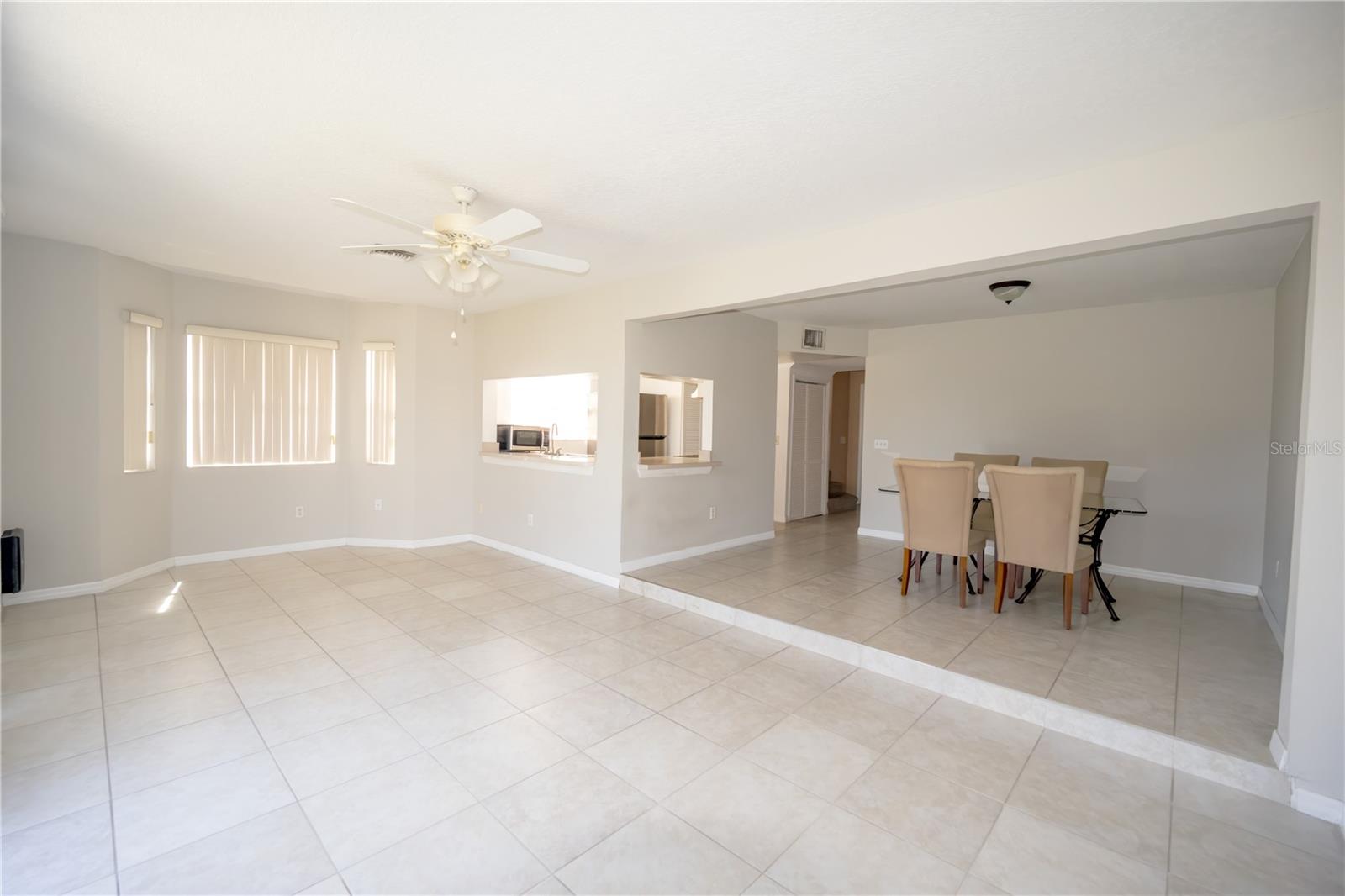 Image 3 of 22 For 873.0 Caribbean Drive A