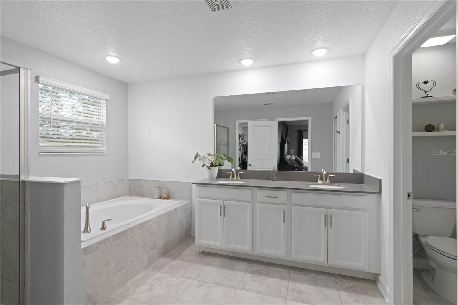 Image 32 of 56 For 2724 Camden Ln