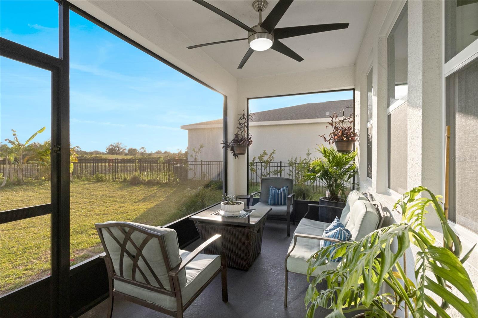 Image 40 of 56 For 2724 Camden Ln