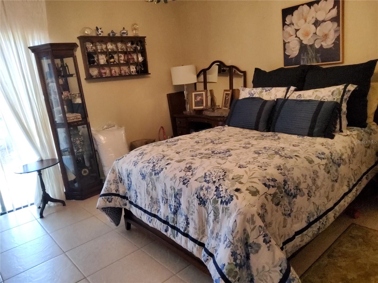 Image 11 of 25 For 133 La Casa  133