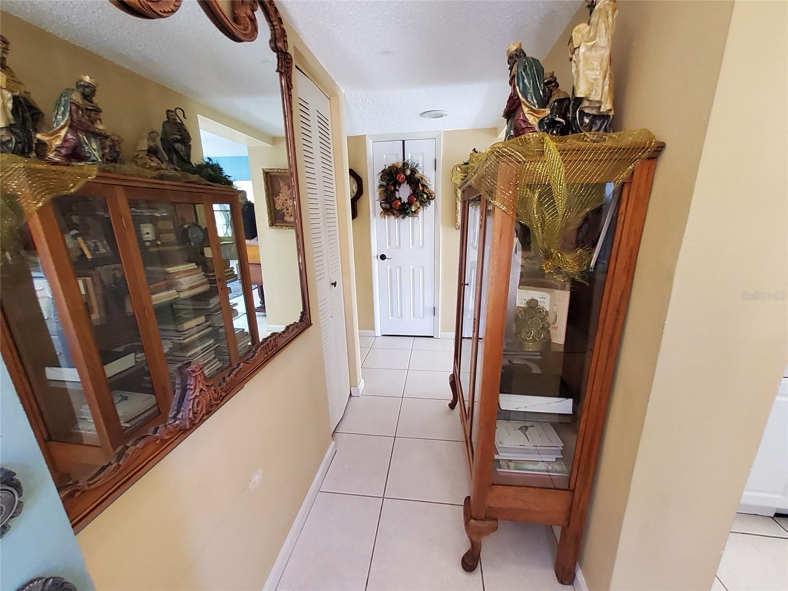 Image 17 of 25 For 133 La Casa  133