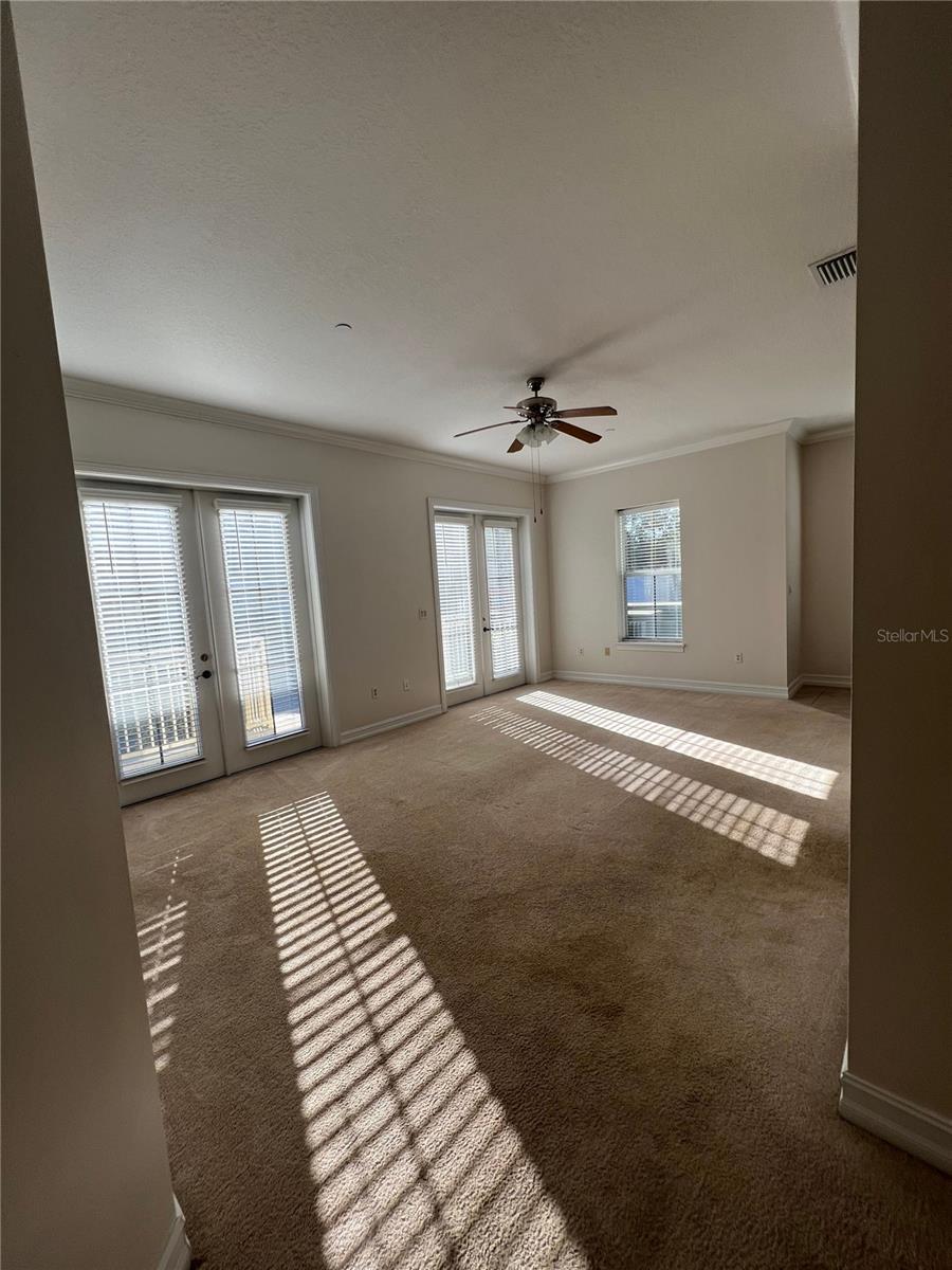 Image 11 of 23 For 600 Edwards Street 7101