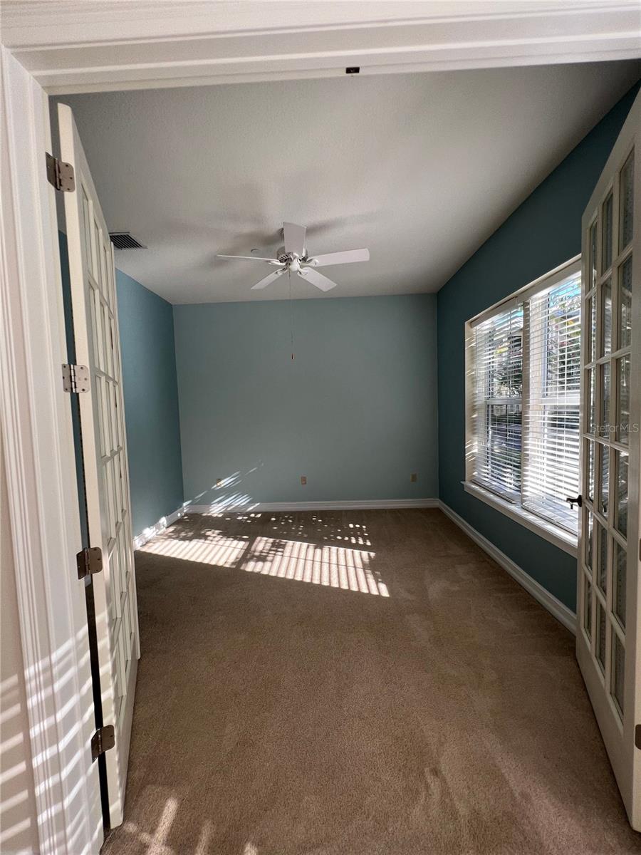 Image 12 of 23 For 600 Edwards Street 7101