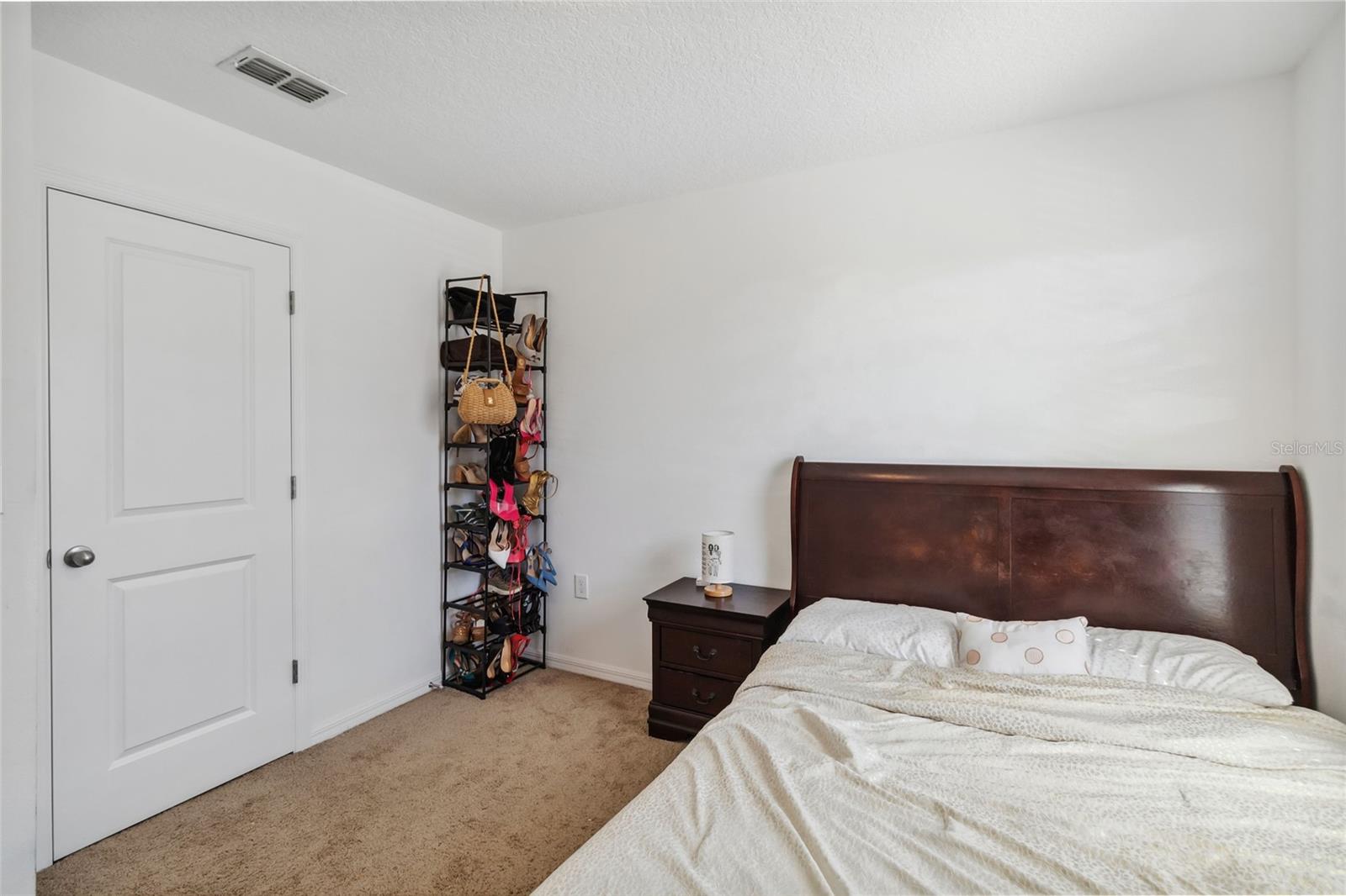 Image 22 of 33 For 916 Grandin Street
