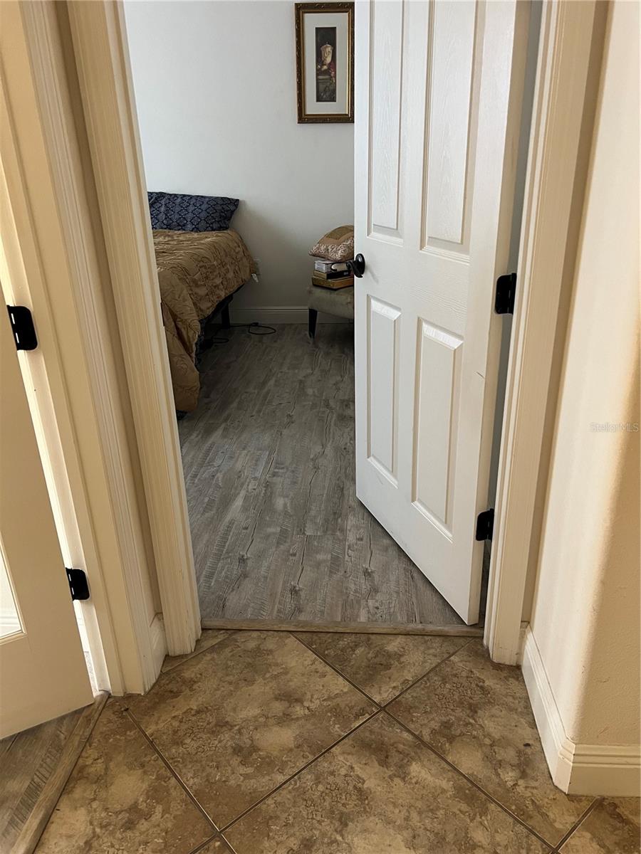 Image 22 of 50 For 619 Tapatio Lane