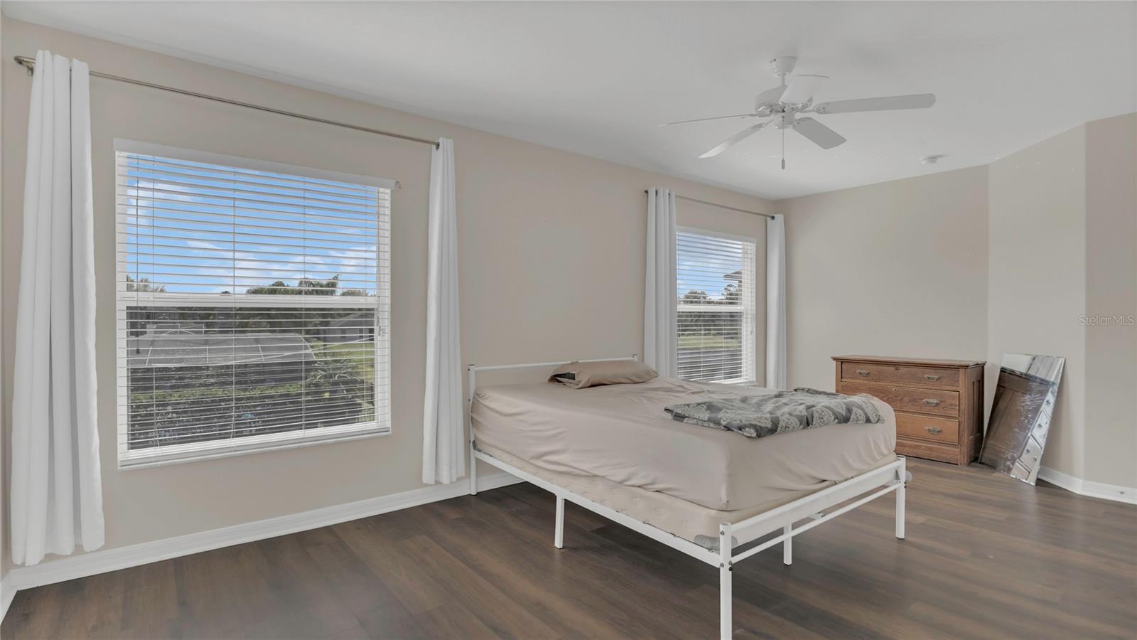 Image 8 of 23 For 545 Fairhaven Drive