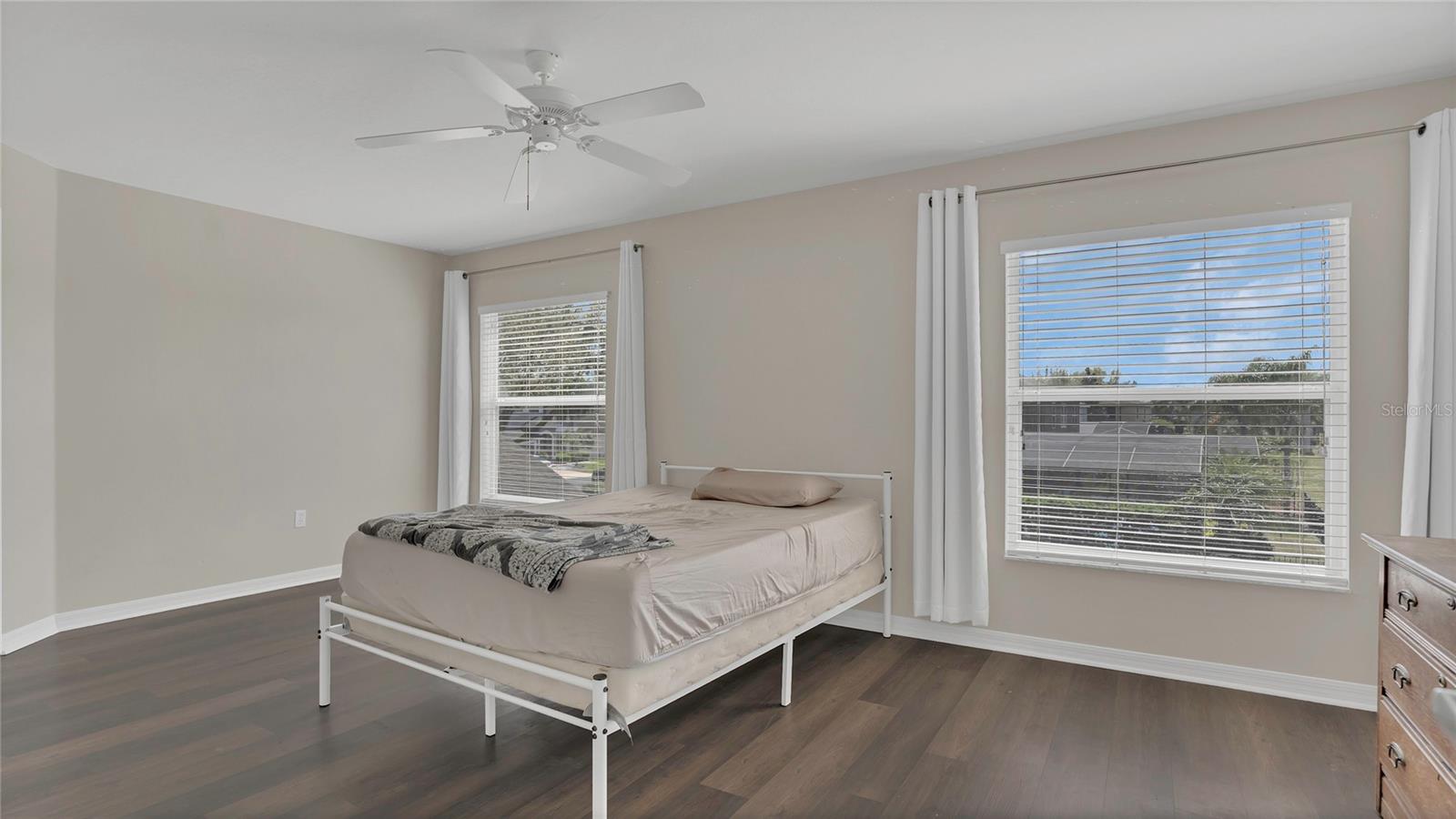 Image 9 of 23 For 545 Fairhaven Drive