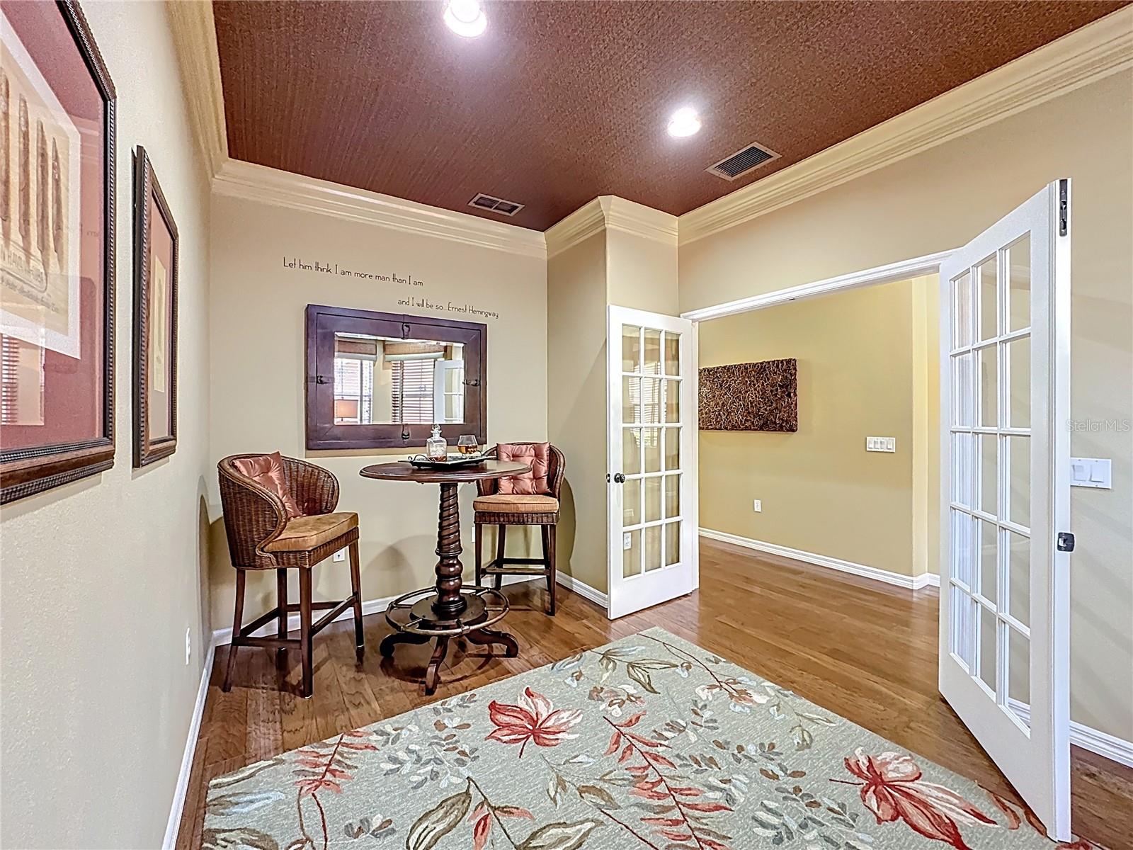 Image 11 of 64 For 2340 Palm Tree Drive
