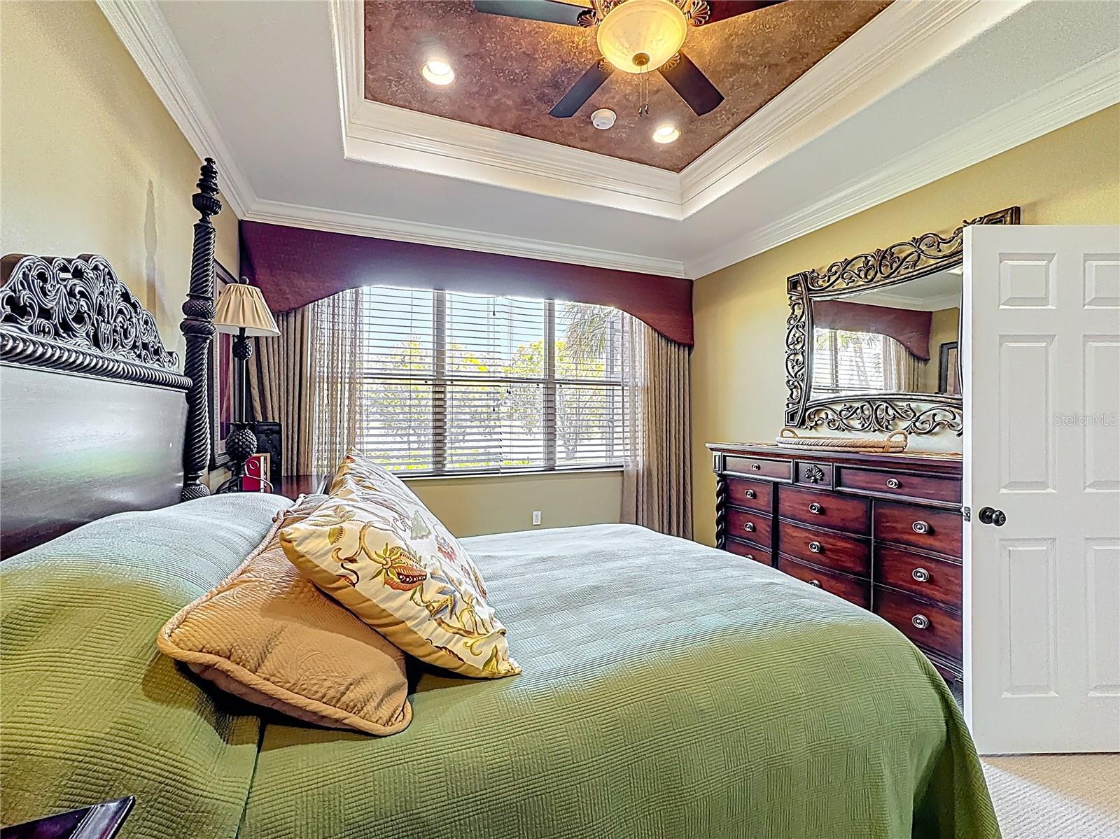 Image 30 of 64 For 2340 Palm Tree Drive