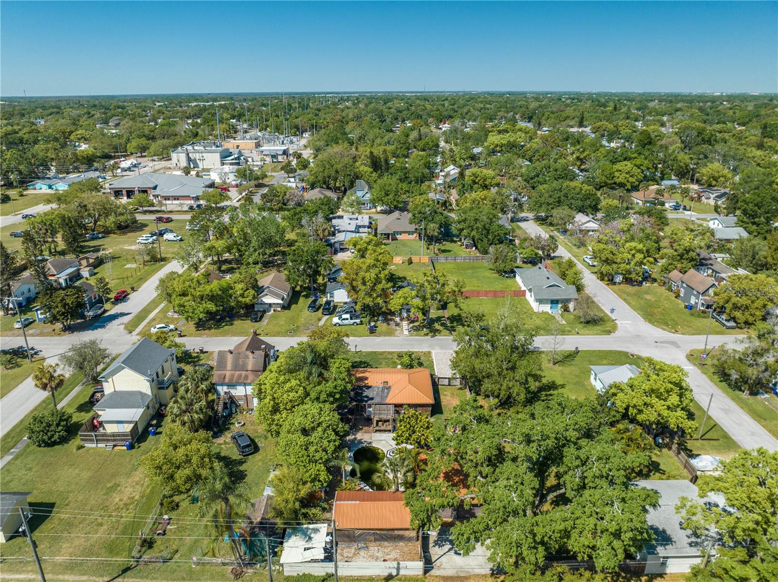 Image 15 of 99 For 815 Kentucky Avenue
