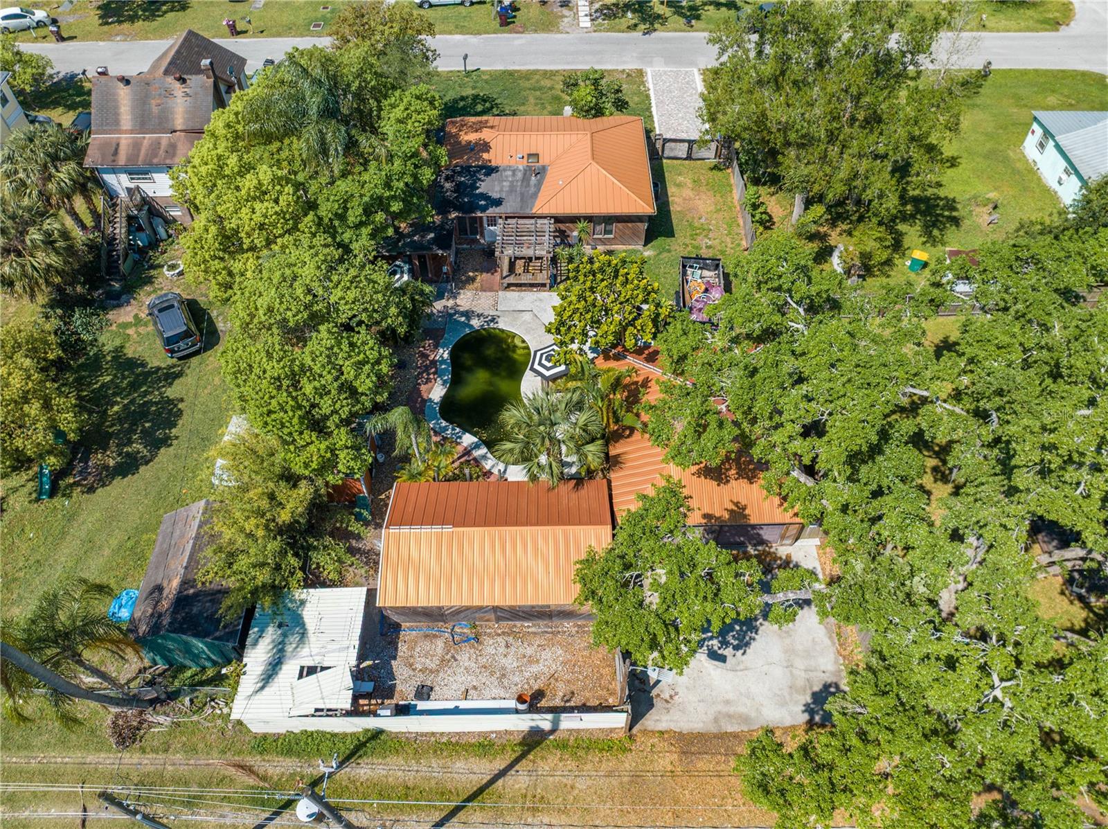 Image 22 of 99 For 815 Kentucky Avenue