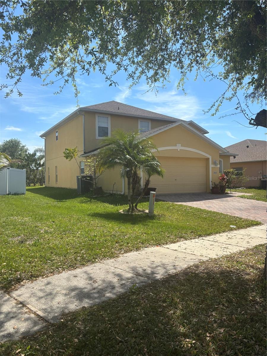 Image 4 of 76 For 2662 Patrician Circle