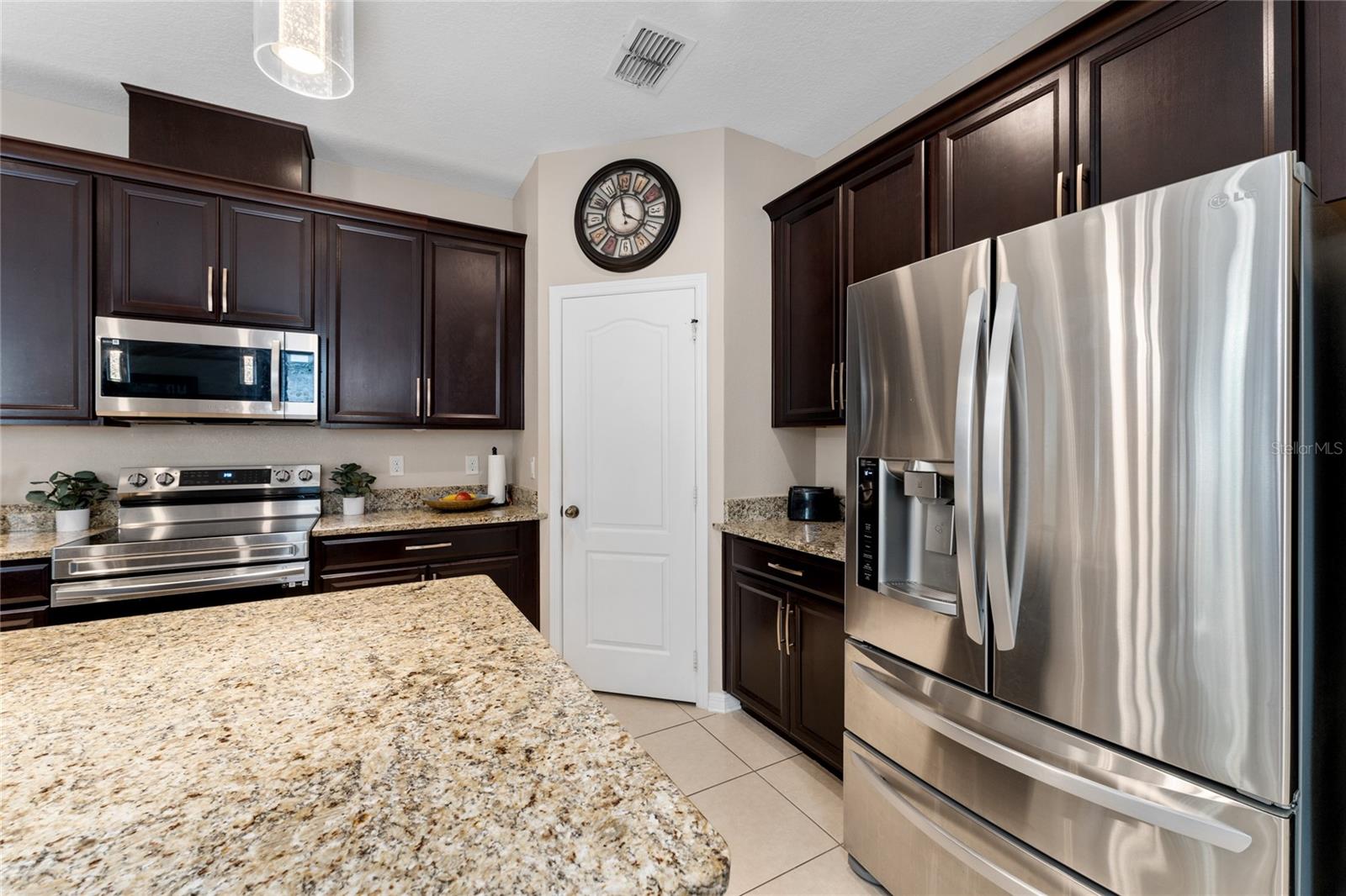 Image 10 of 41 For 1187 Playa Del Sol Lane