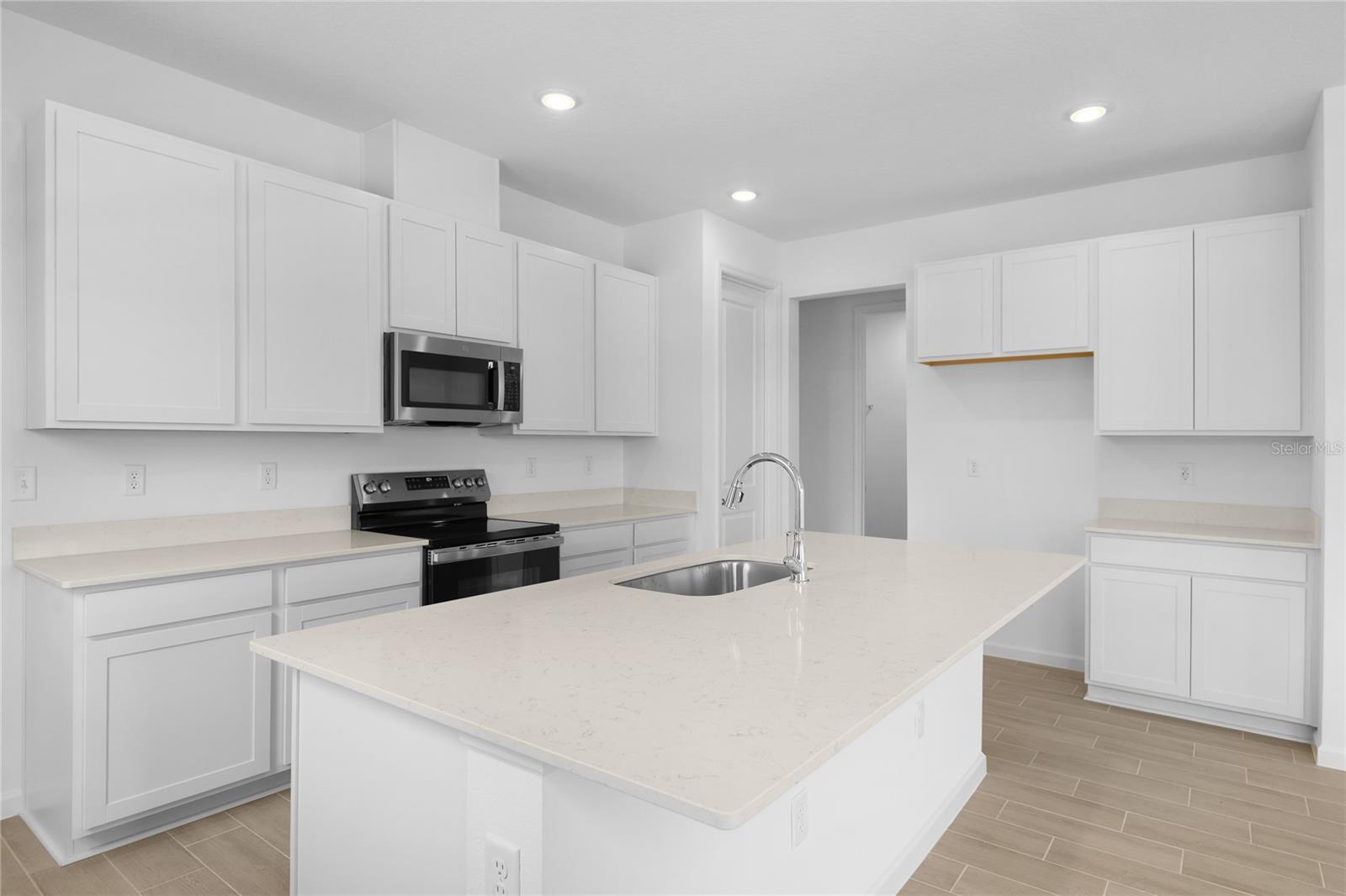 Image 3 of 20 For 1138 Olivine Avenue