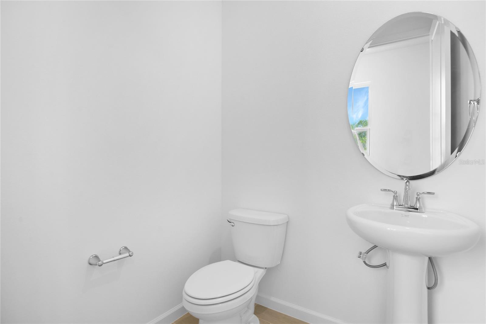 Image 8 of 20 For 1138 Olivine Avenue