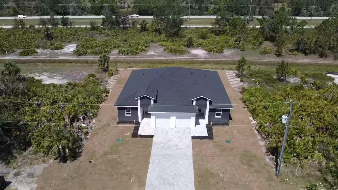 Image 3 of 49 For 9301 Agate Street