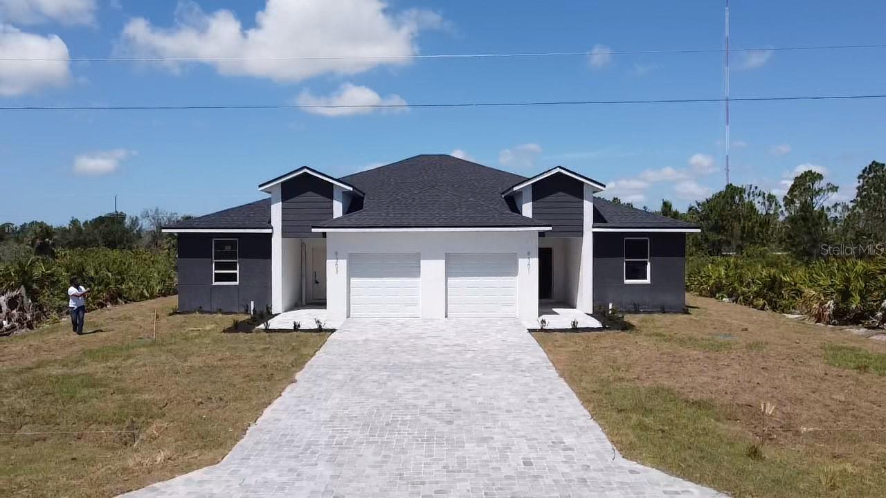 Image 31 of 49 For 9301 Agate Street