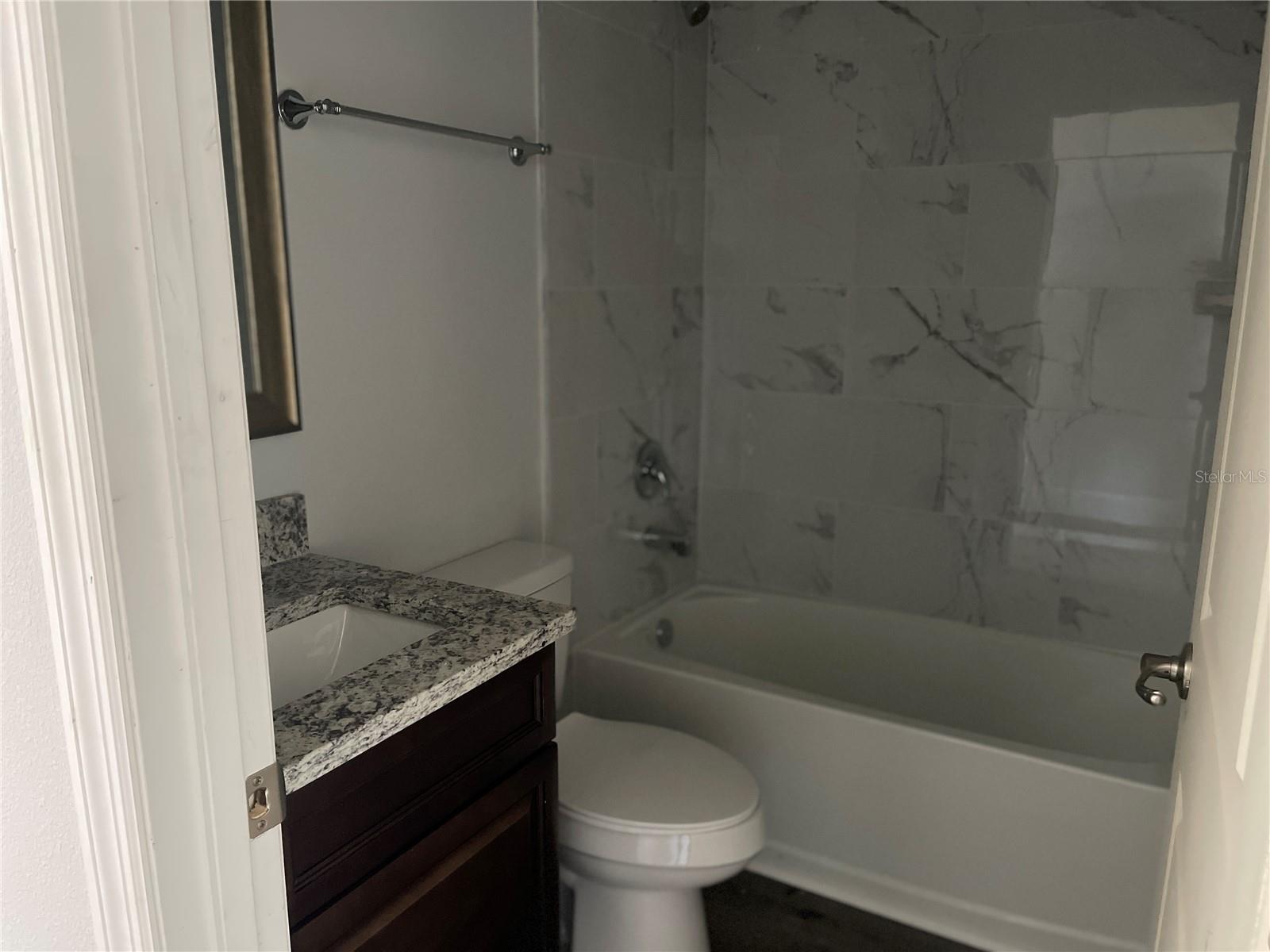 Image 47 of 49 For 9301 Agate Street