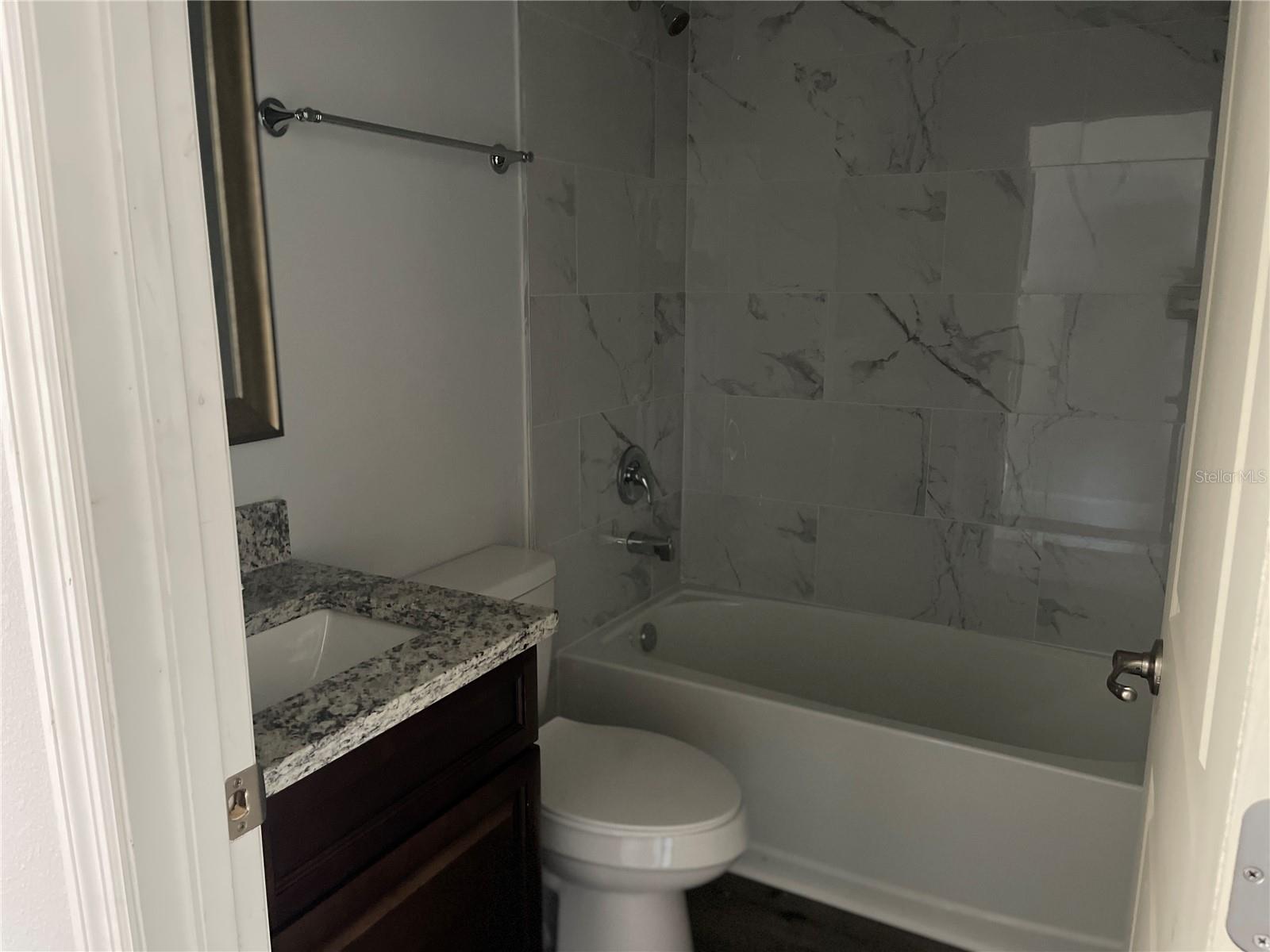 Image 48 of 49 For 9301 Agate Street