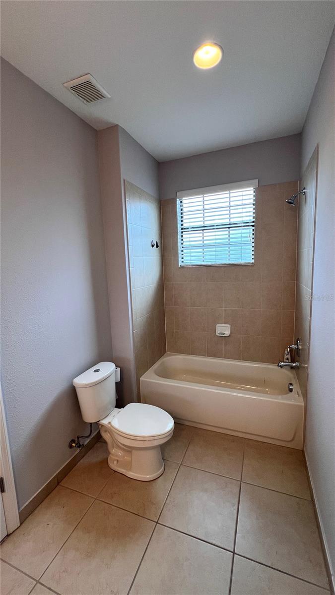 Image 31 of 64 For 10459 Stapeley Drive