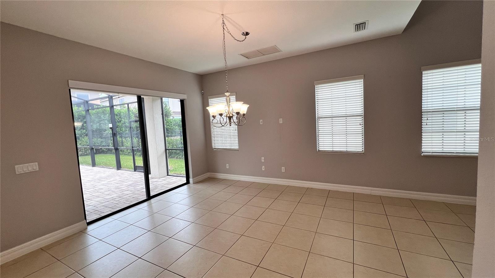 Image 6 of 64 For 10459 Stapeley Drive