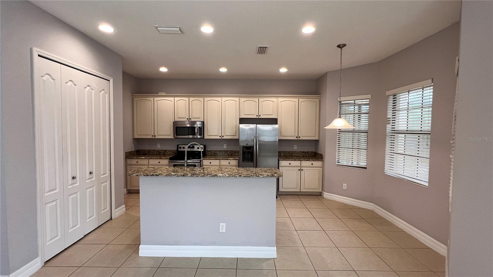 Image 8 of 64 For 10459 Stapeley Drive