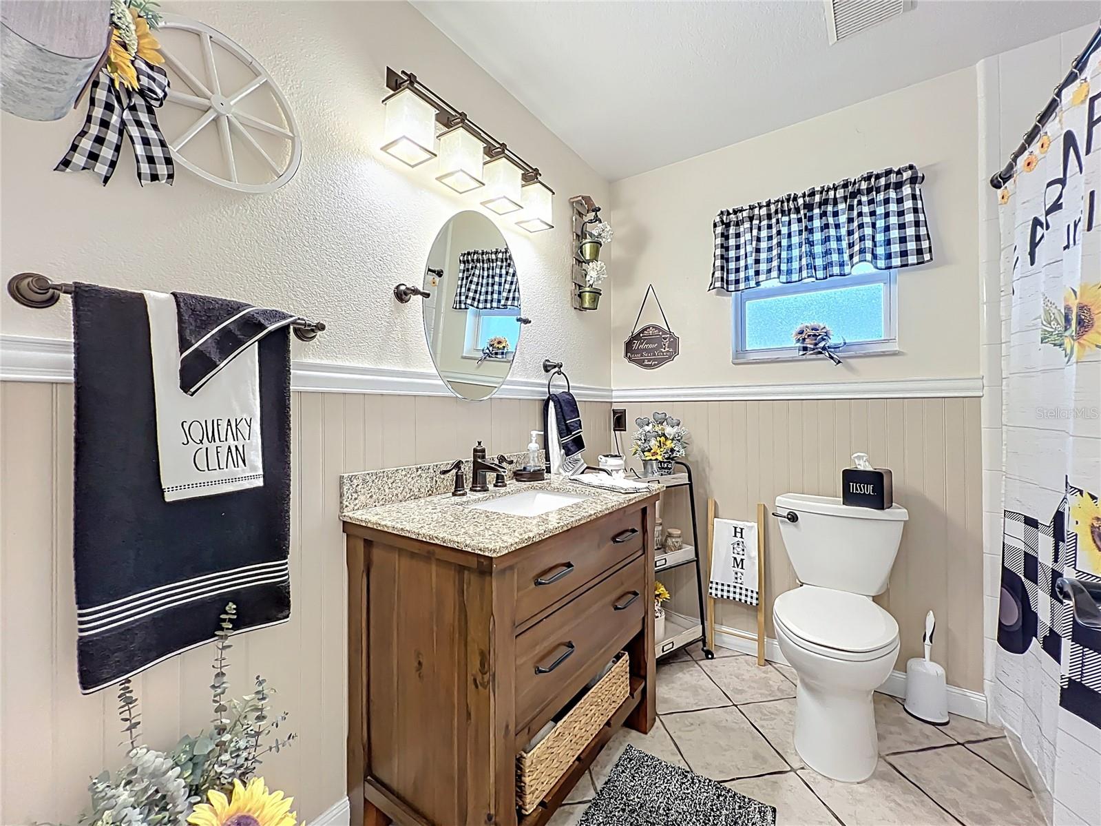 Image 31 of 51 For 4907 Raylene Way