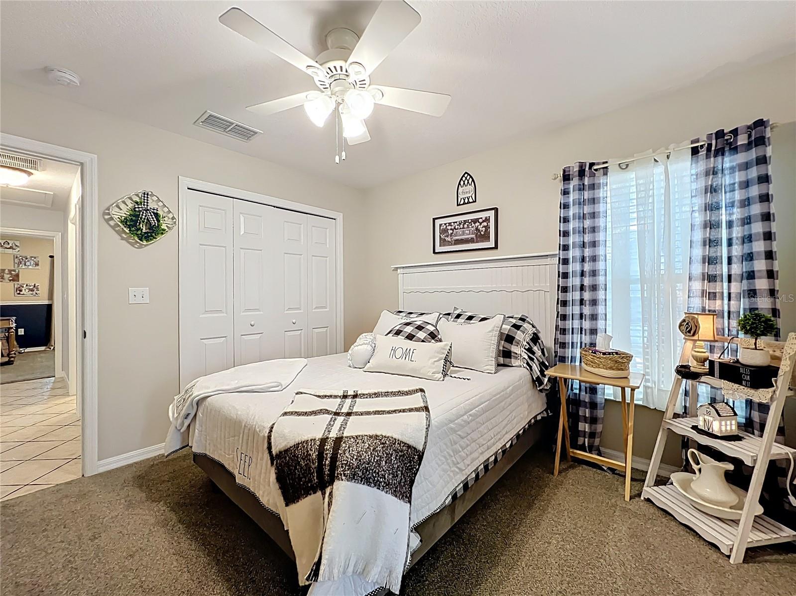 Image 33 of 51 For 4907 Raylene Way
