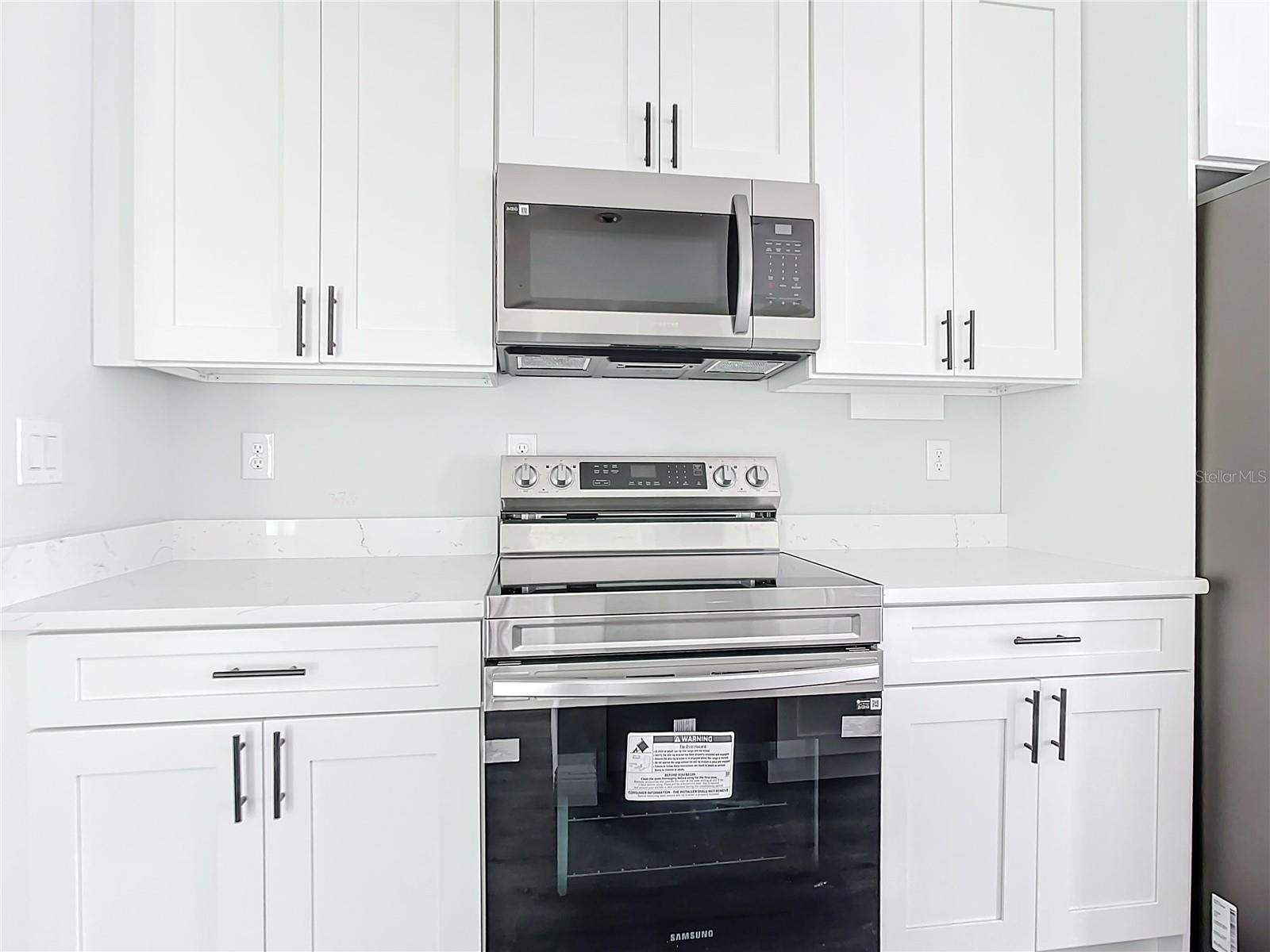 Image 7 of 52 For 23113 Brewer Avenue