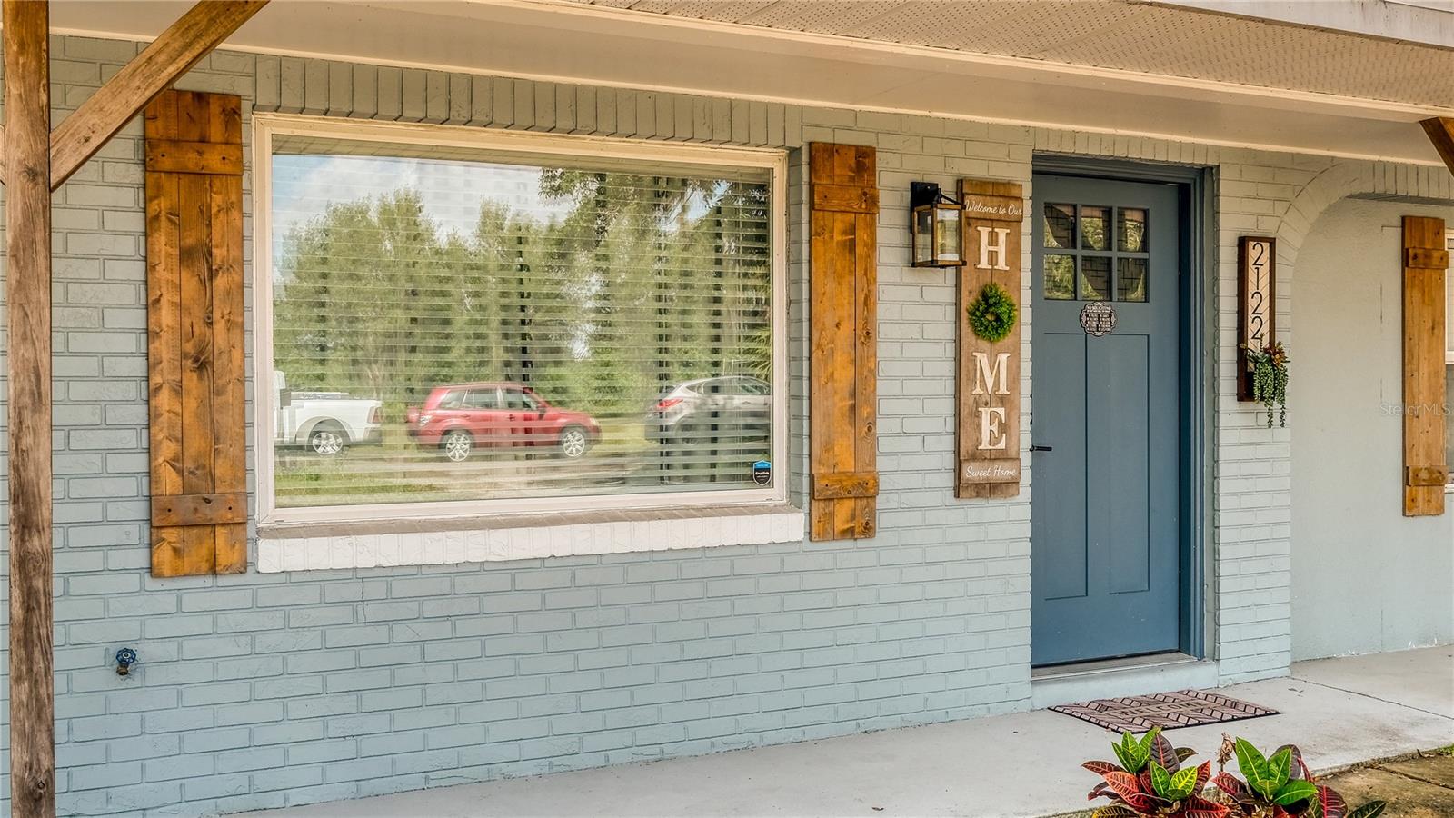 Image 2 of 35 For 2122 Lake Boulevard