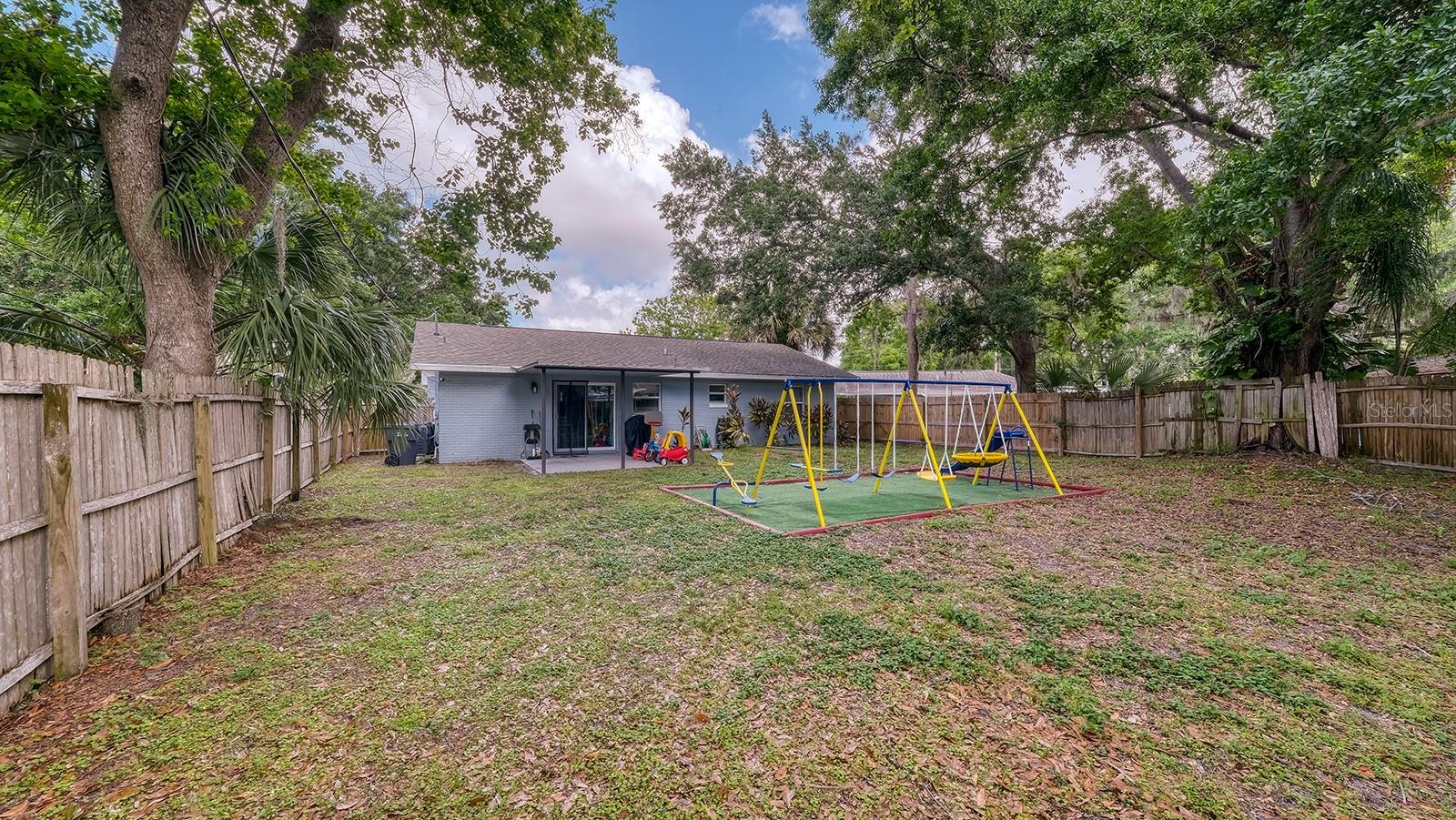 Image 35 of 35 For 2122 Lake Boulevard