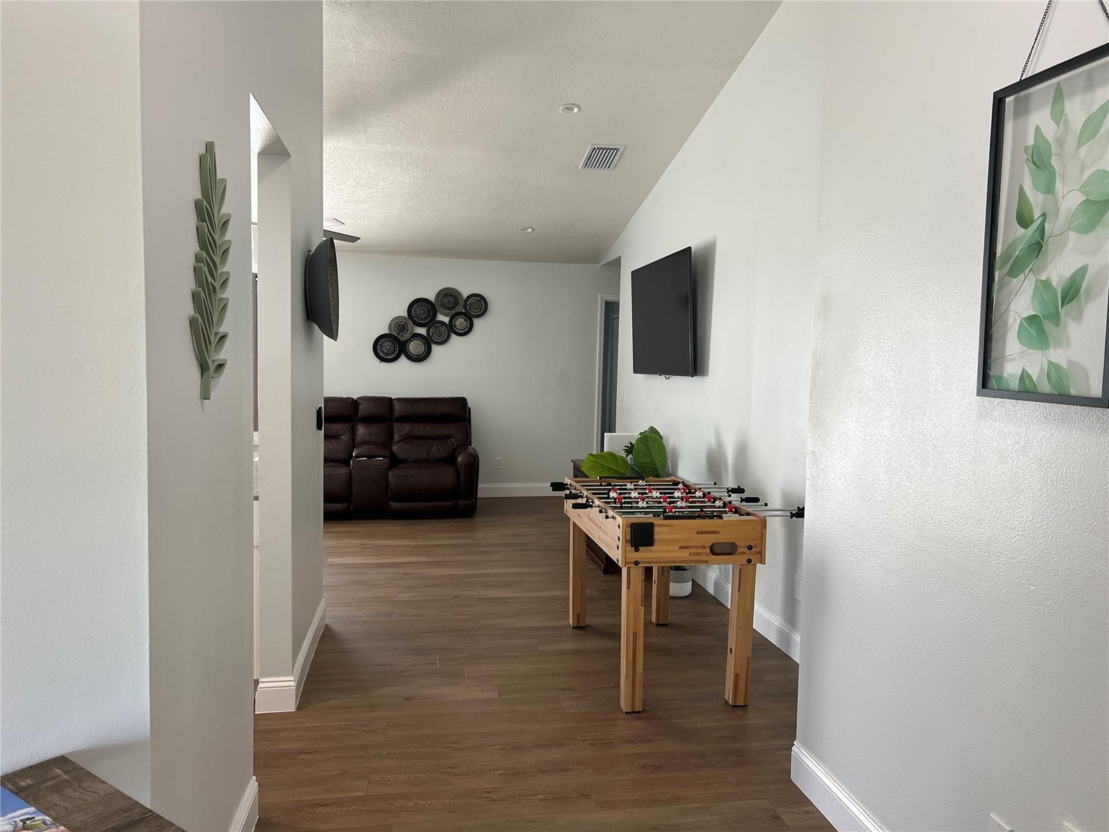 Image 10 of 36 For 4628 Prairie Point Boulevard